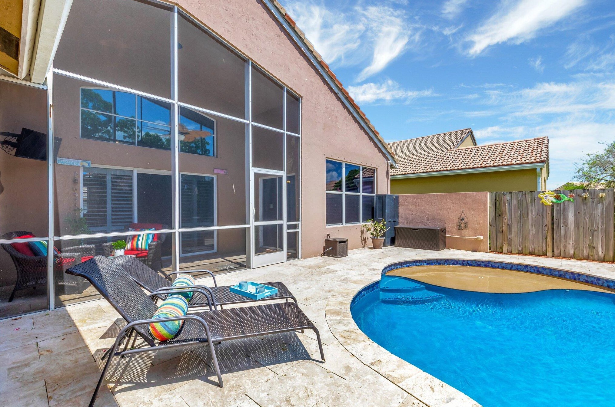 9293 Cove Point Cir, Boynton Beach FL  33472-2765 exterior