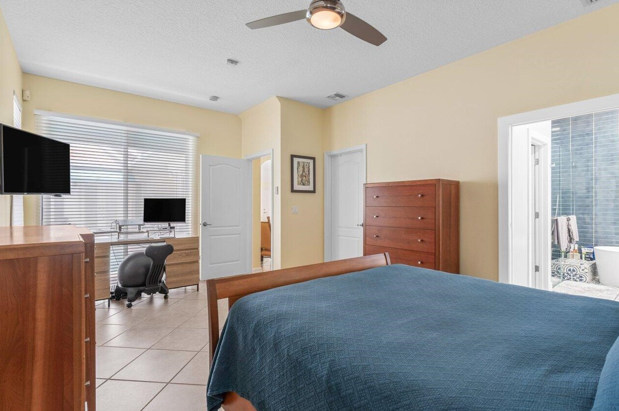 9680 Vineyard Ct, Boca Raton FL 33428-4346 exterior