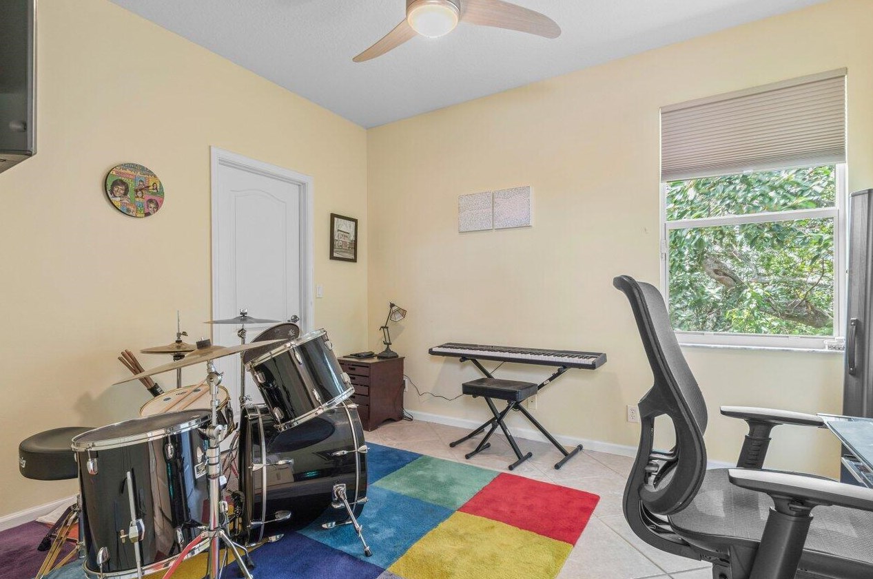 9680 Vineyard Ct, Boca Raton FL 33428-4346 exterior