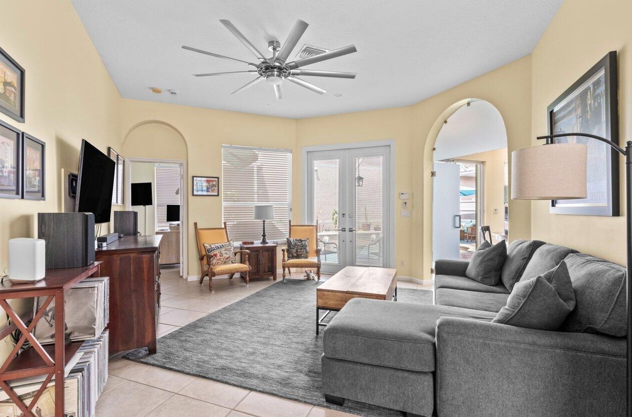 9680 Vineyard Ct, Boca Raton FL 33428-4346 exterior