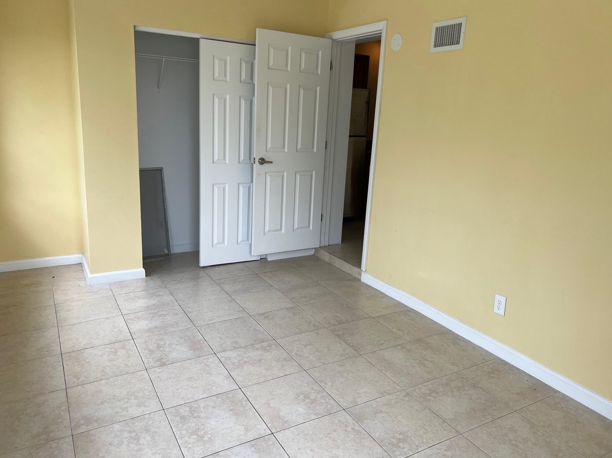 117 Atlantic Dr, Boynton Beach FL  33435-1646 exterior