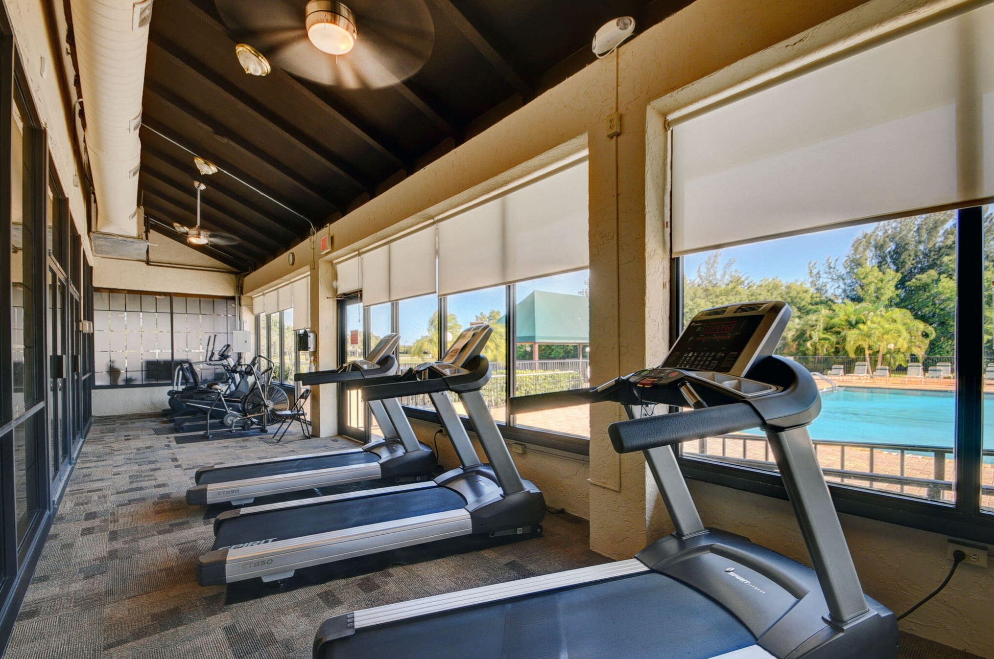 5935 Parkwalk Dr, Boynton Beach FL  33472-2325 exterior