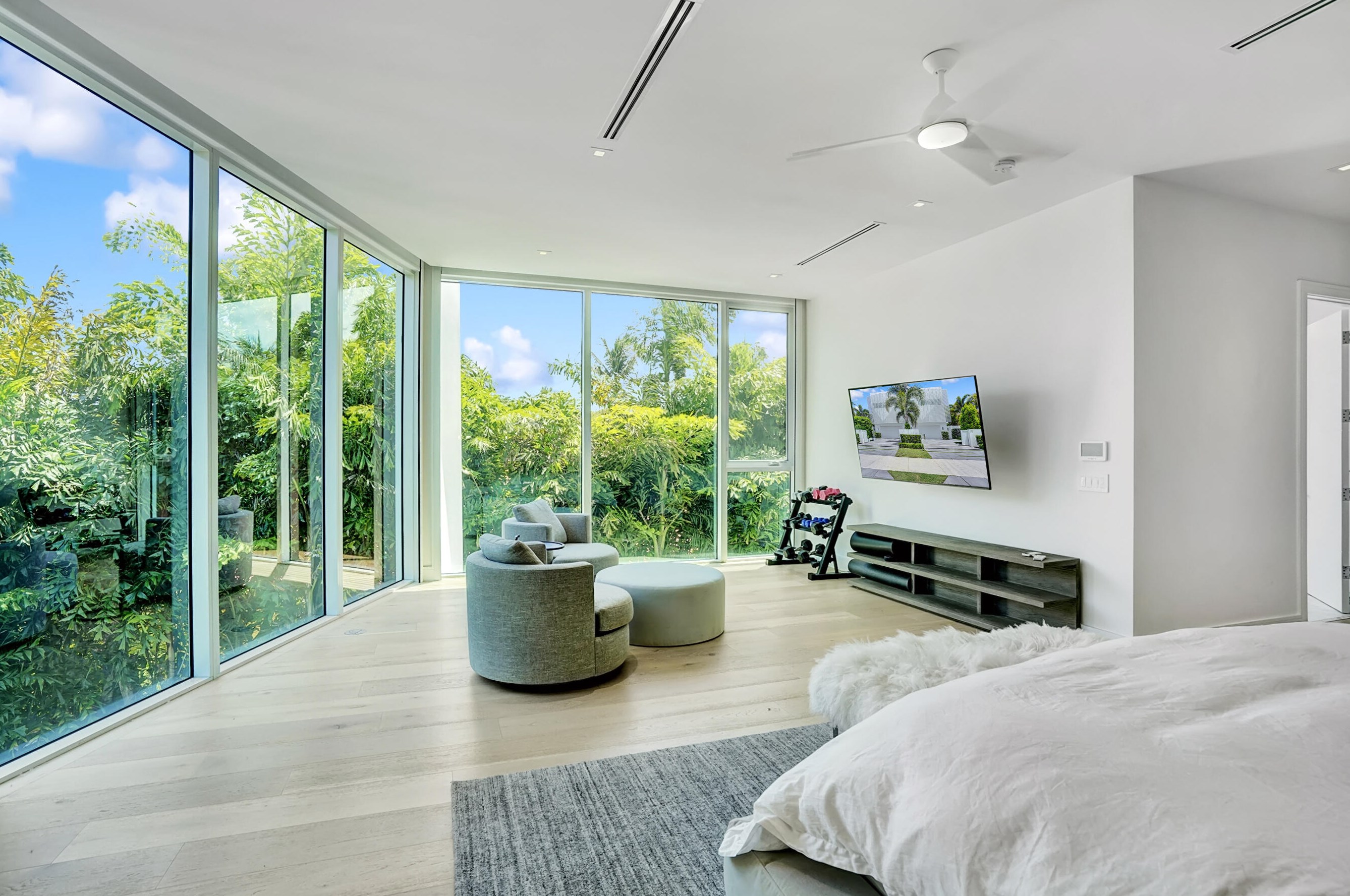 233 7 Ave, Delray Beach FL 33483-5518 exterior