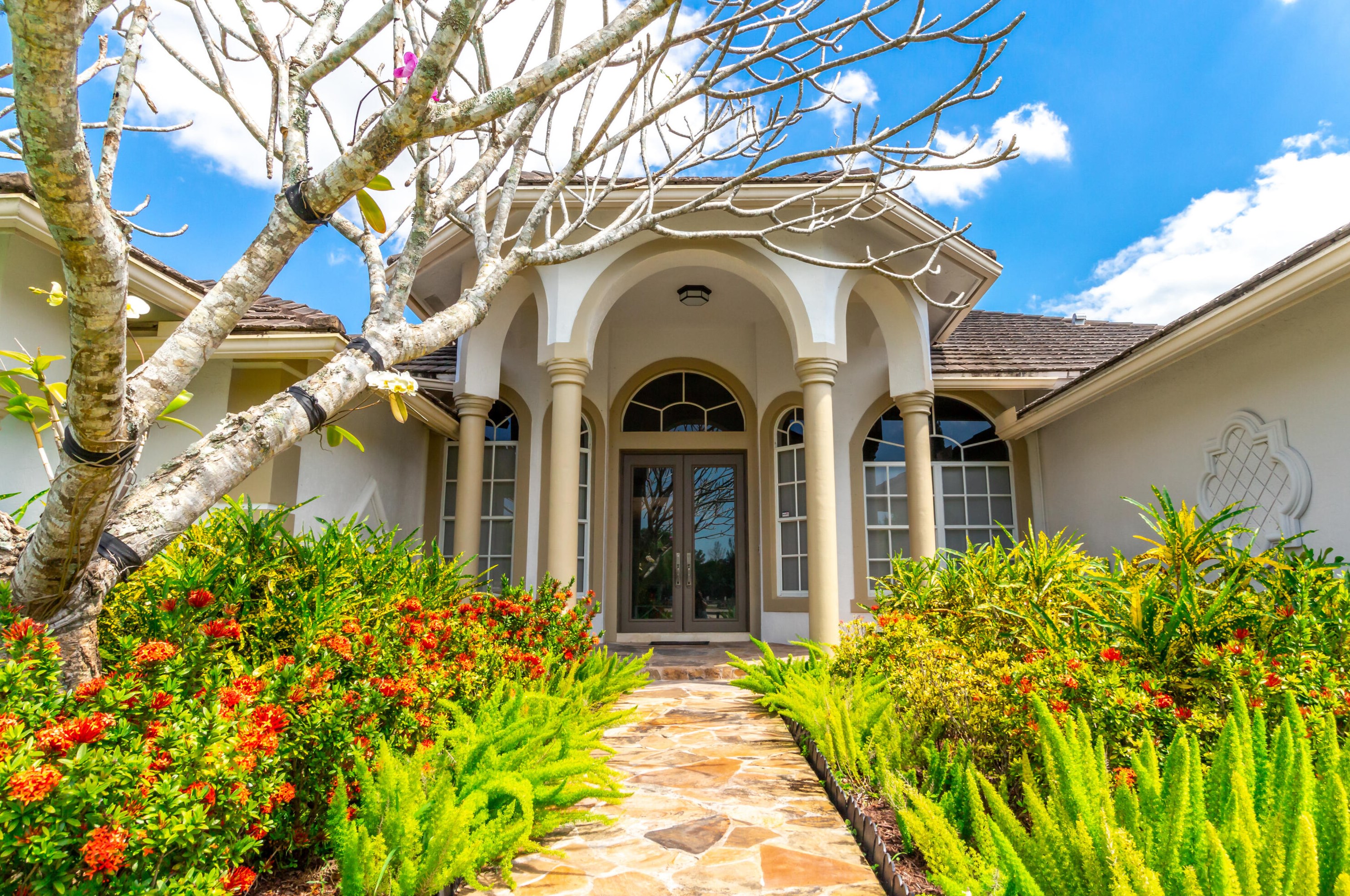 5238 Duckweed Rd, Lake Worth FL  33449-8469 exterior