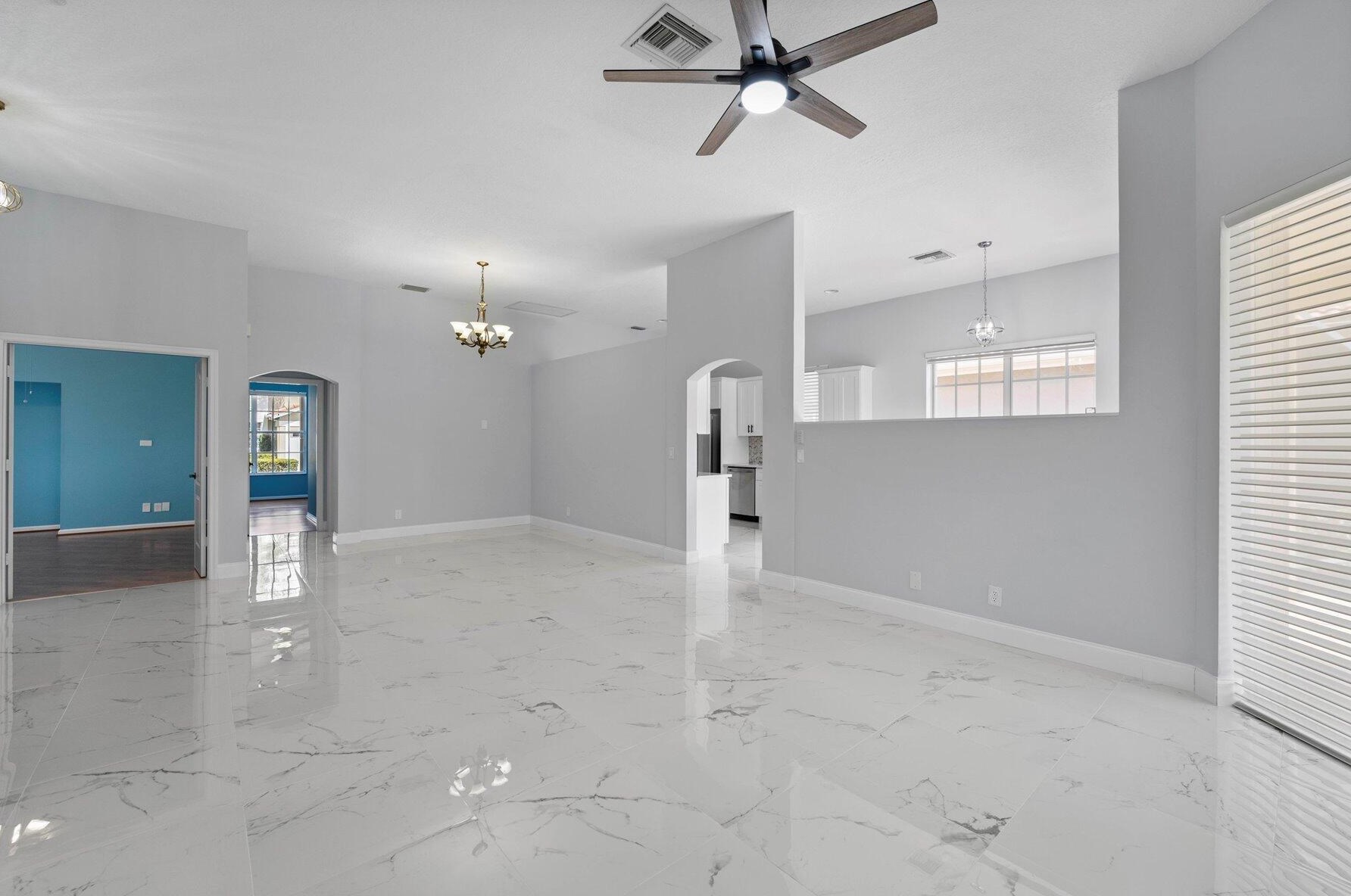 8226 Quail Mdw Way, West Palm Beach FL  33412-1516 exterior