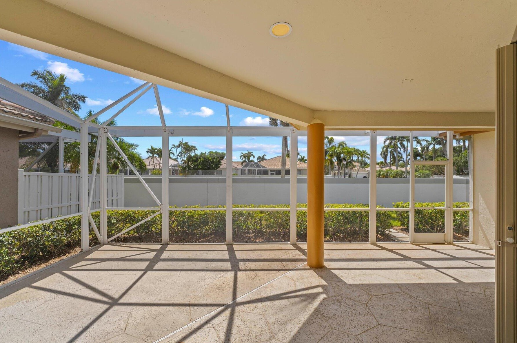 8226 Quail Mdw Way, West Palm Beach FL  33412-1516 exterior