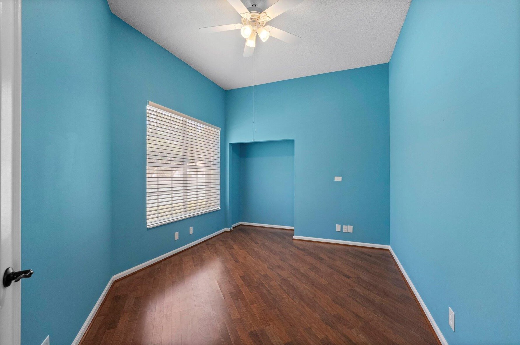 8226 Quail Mdw Way, West Palm Beach FL  33412-1516 exterior