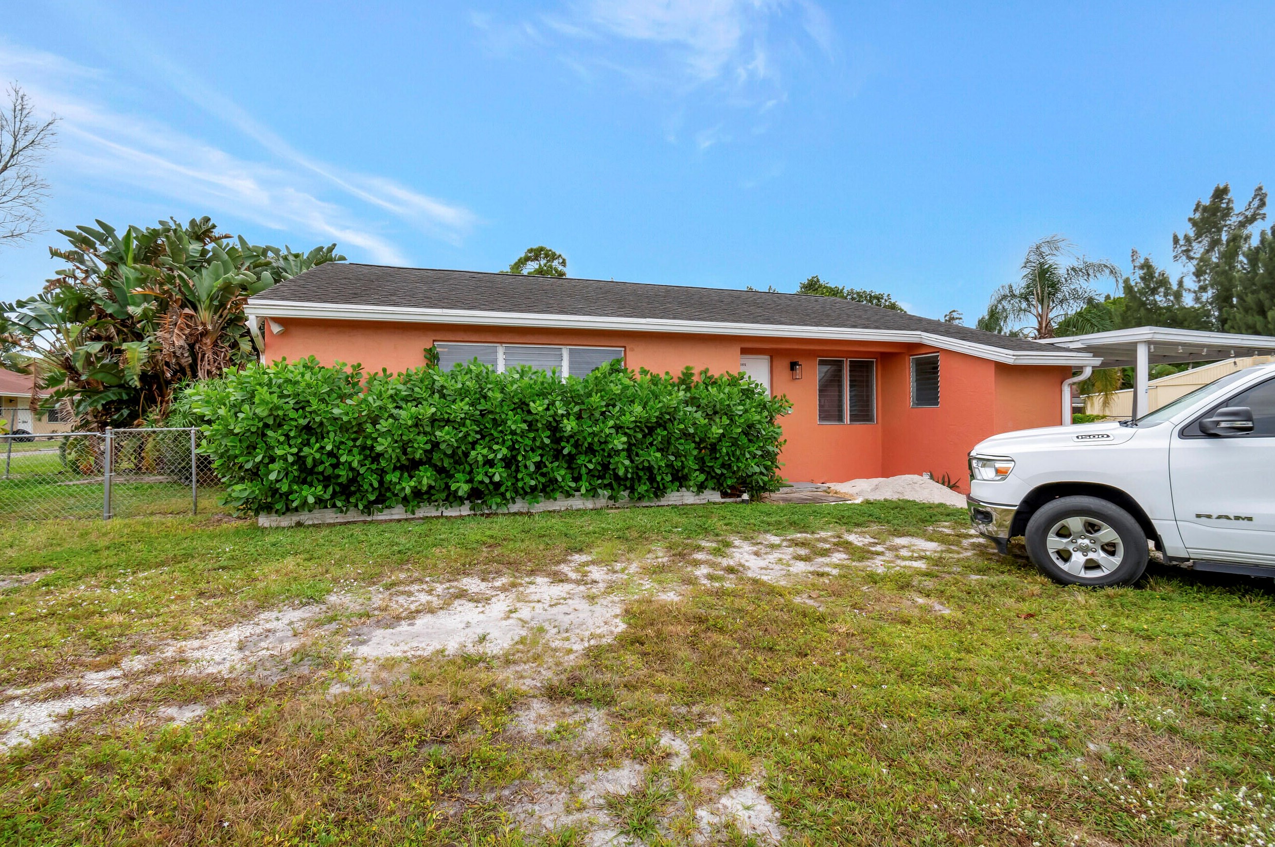 3856 7th Ave, Lake Worth FL  33461-2826 exterior