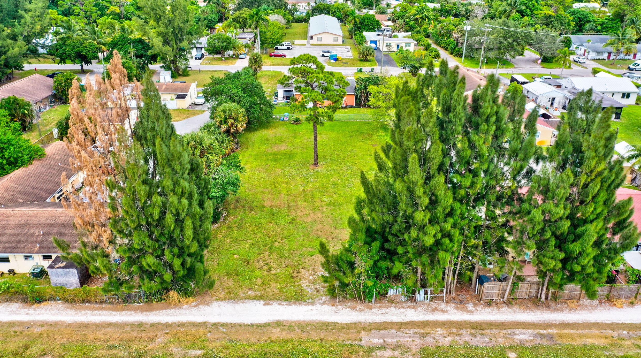 3856 7th Ave, Lake Worth FL  33461-2826 exterior