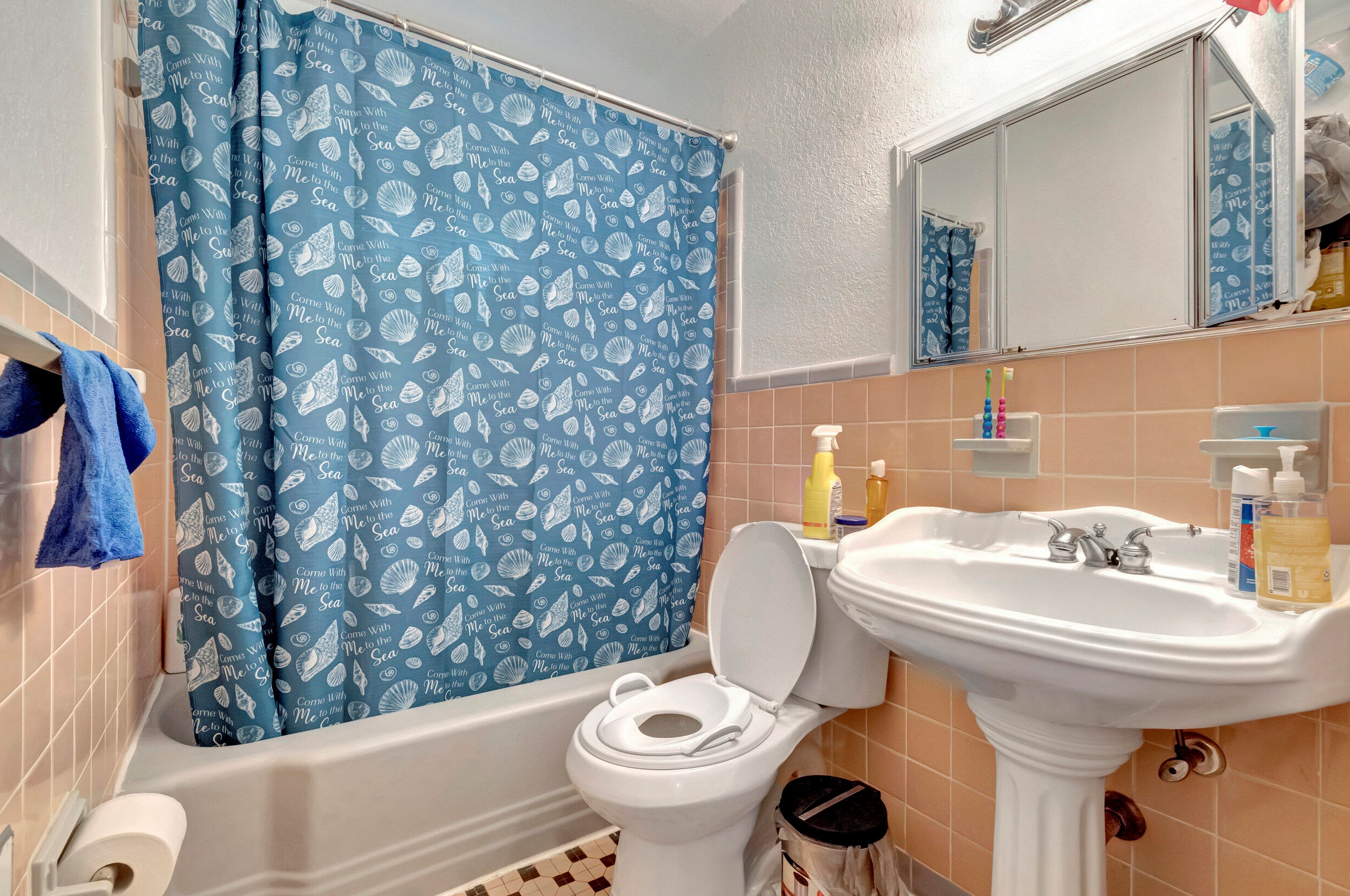 3856 7th Ave, Lake Worth FL  33461-2826 exterior