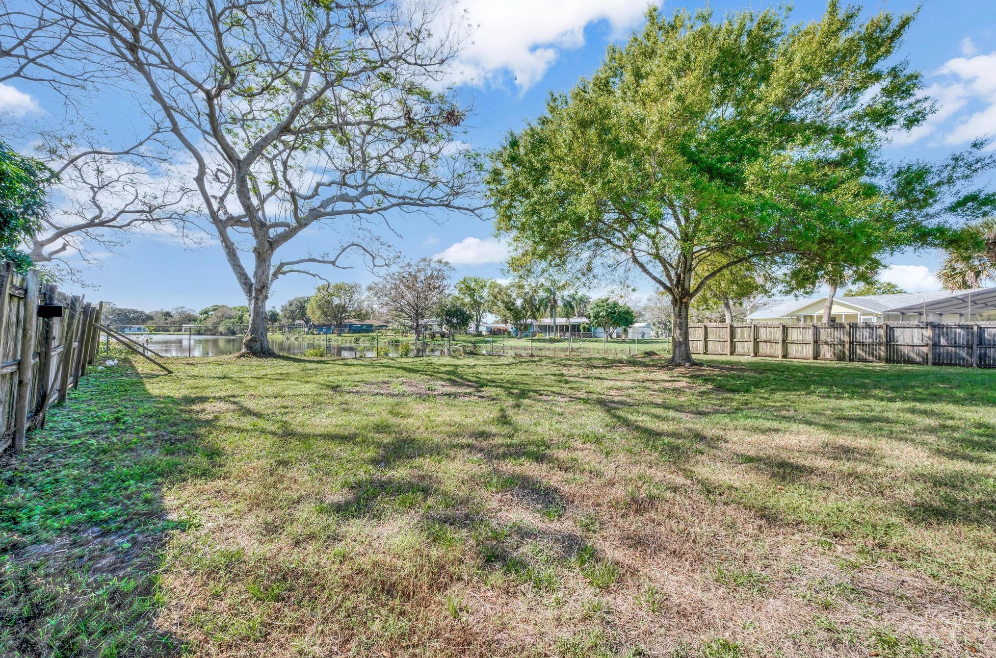 7603 Santa Rosa Pkwy, Fort Pierce FL  34951-1751 exterior