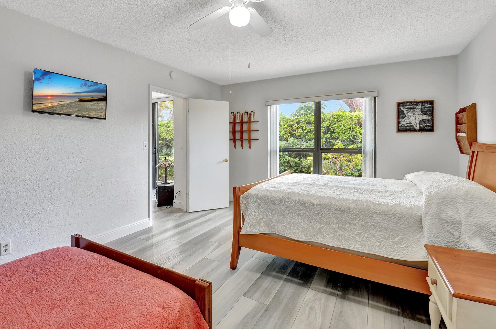 10976 Hidden Lk Pl, Boca Raton FL 33498-1676 exterior