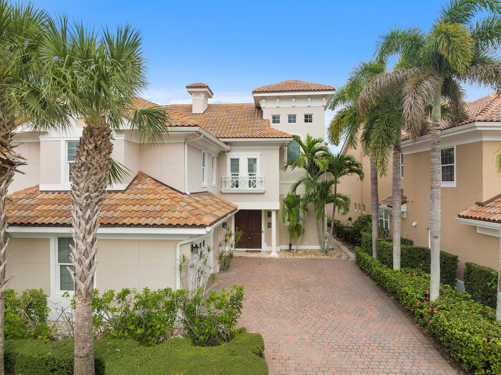 5510 Hbr Vlg Dr, Vero Beach FL  32967-7369 exterior