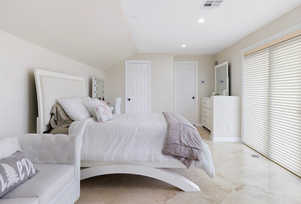 5510 Hbr Vlg Dr, Vero Beach FL  32967-7369 exterior