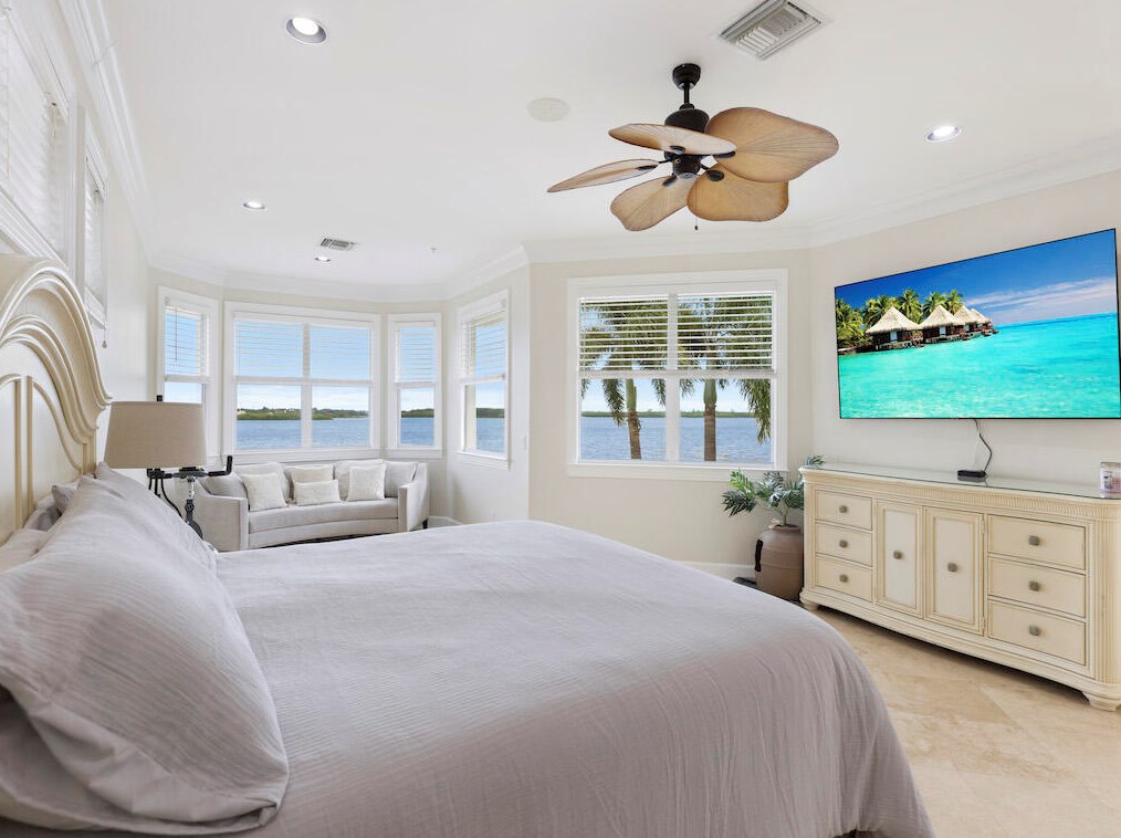 5510 Hbr Vlg Dr, Vero Beach FL  32967-7369 exterior