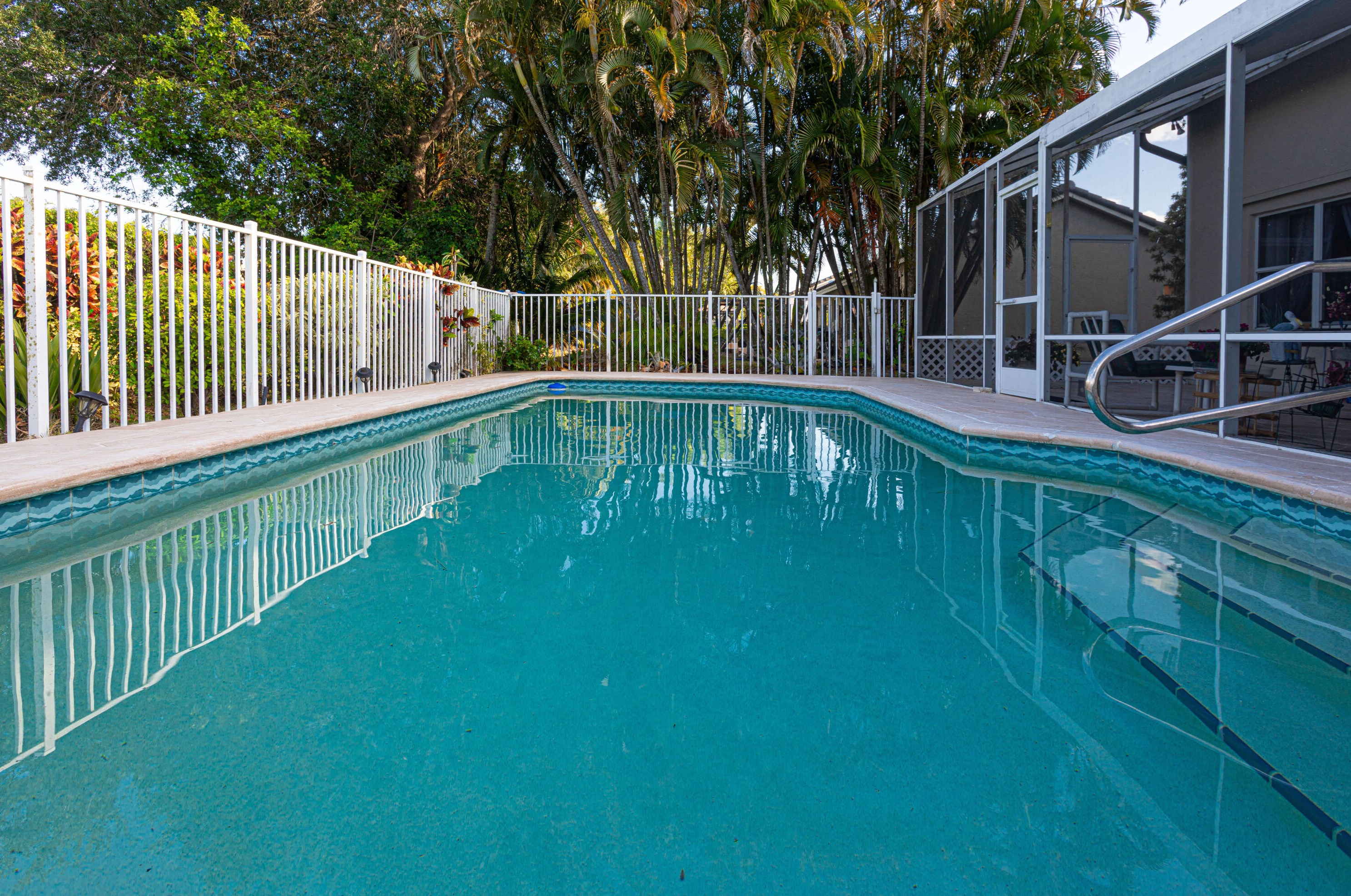 10909 Paso Fino Dr, Lake Worth FL 33449-8010 exterior