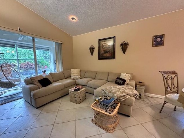 5021 Ln Sedona Cir, Delray Beach FL  33484-8740 exterior