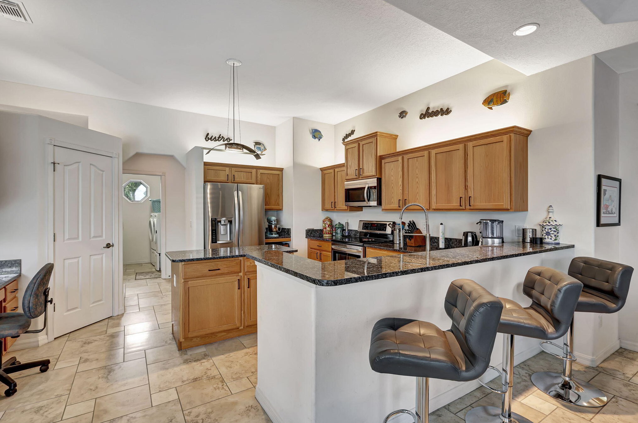 753 Essex Dr, Fort Pierce FL 34984-5216 exterior