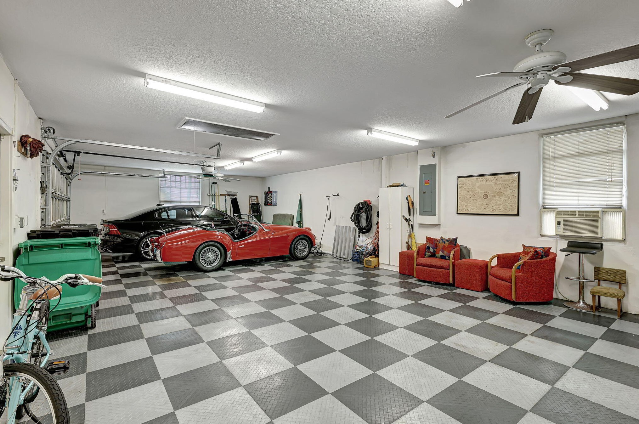 753 Essex Dr, Fort Pierce FL 34984-5216 exterior