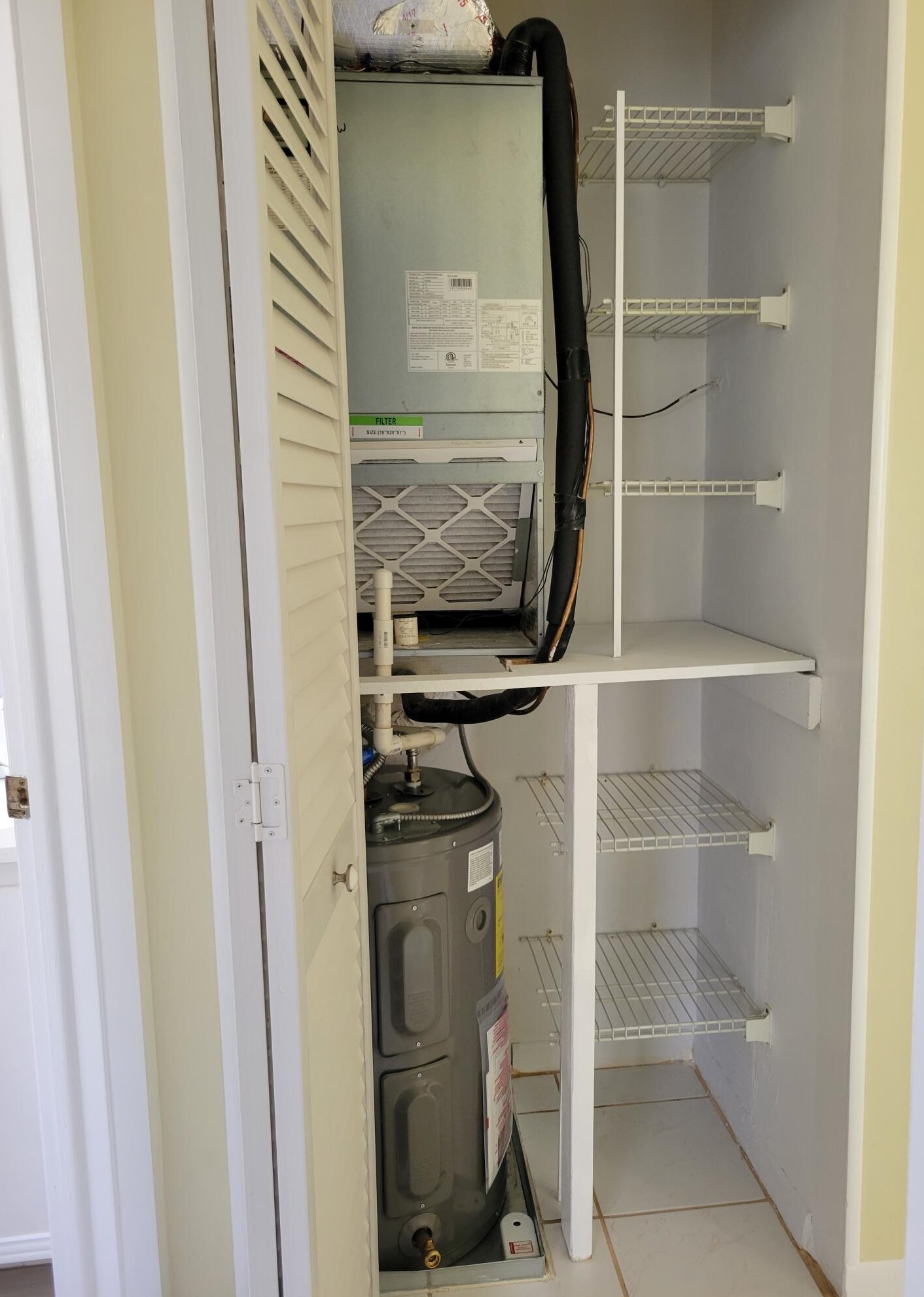 9413 Boca Cove Cir, Boca Raton FL  33428-7745 exterior