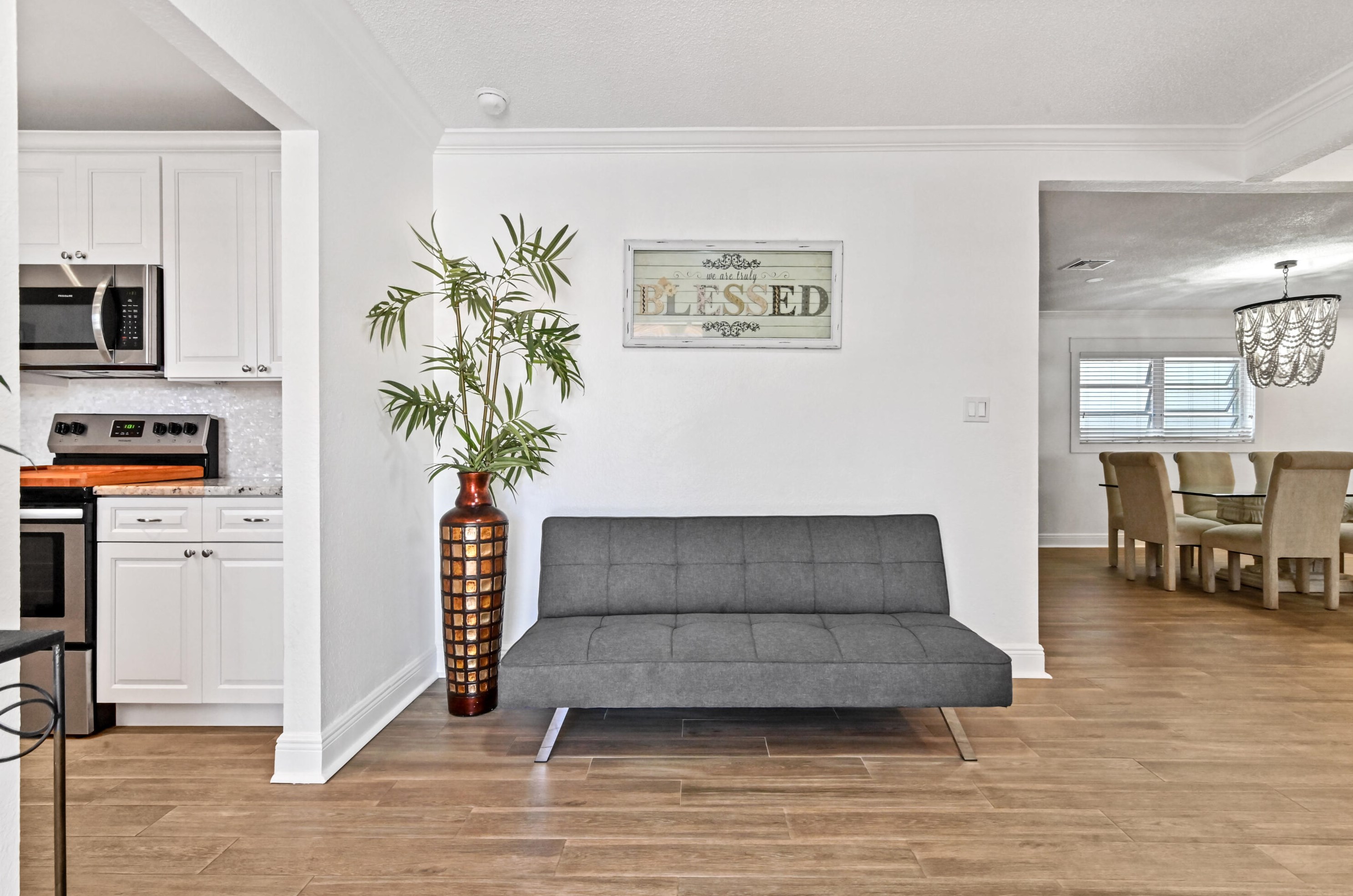 532 Palmway, Lake Worth FL  33460-3125 exterior