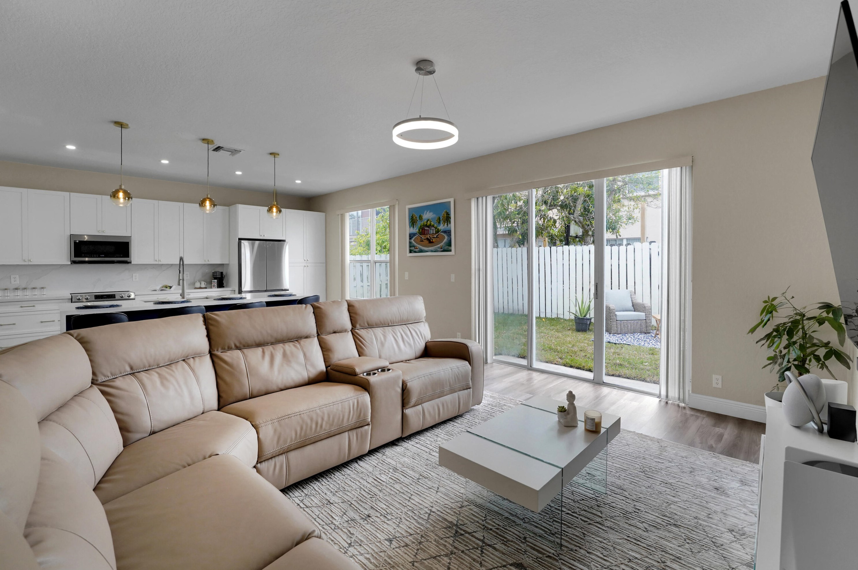 1924 149th Ave, Hollywood FL  33027-4339 exterior