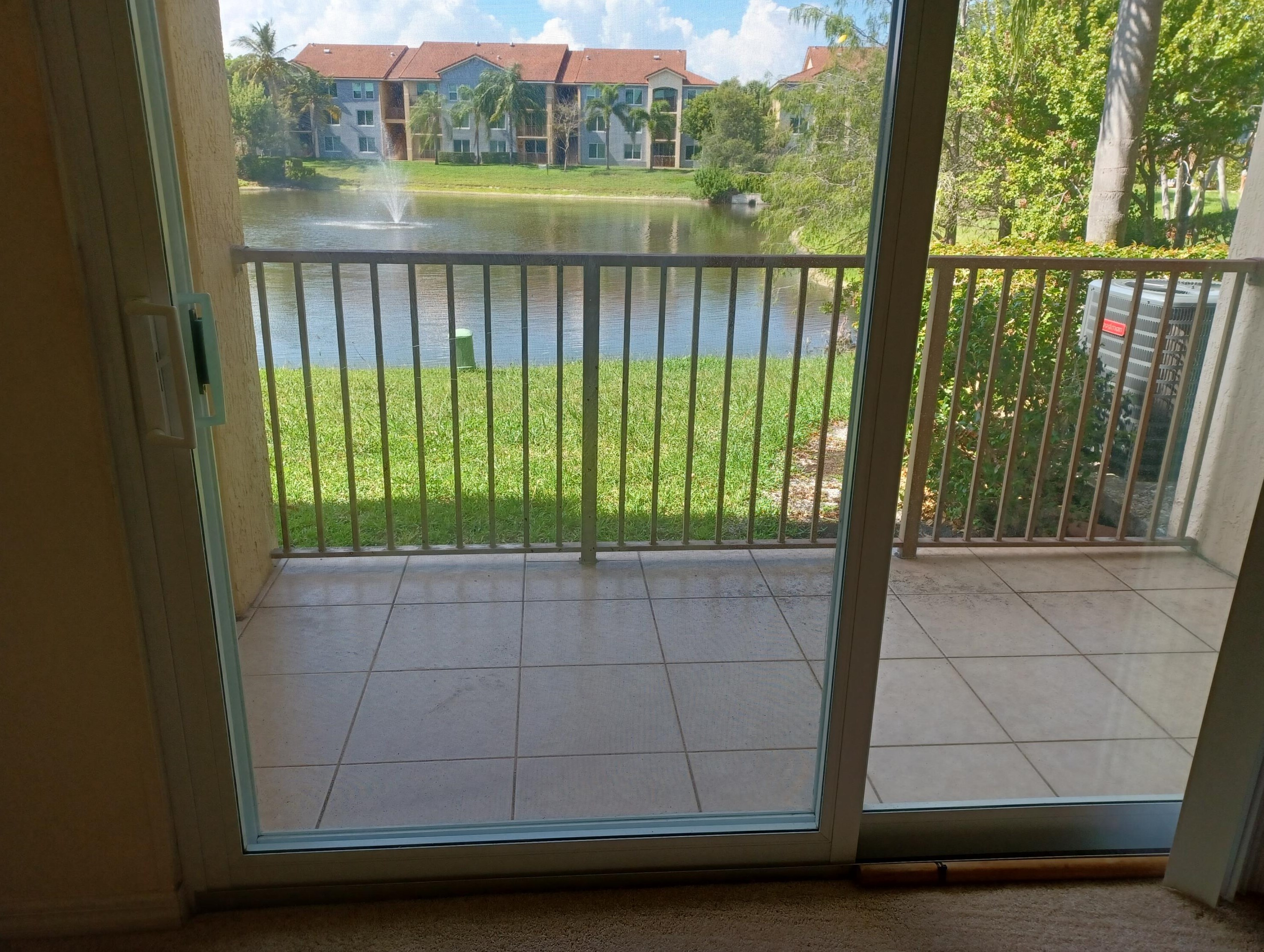 706 Villa Cir, Boynton Beach FL  33435-8914 exterior