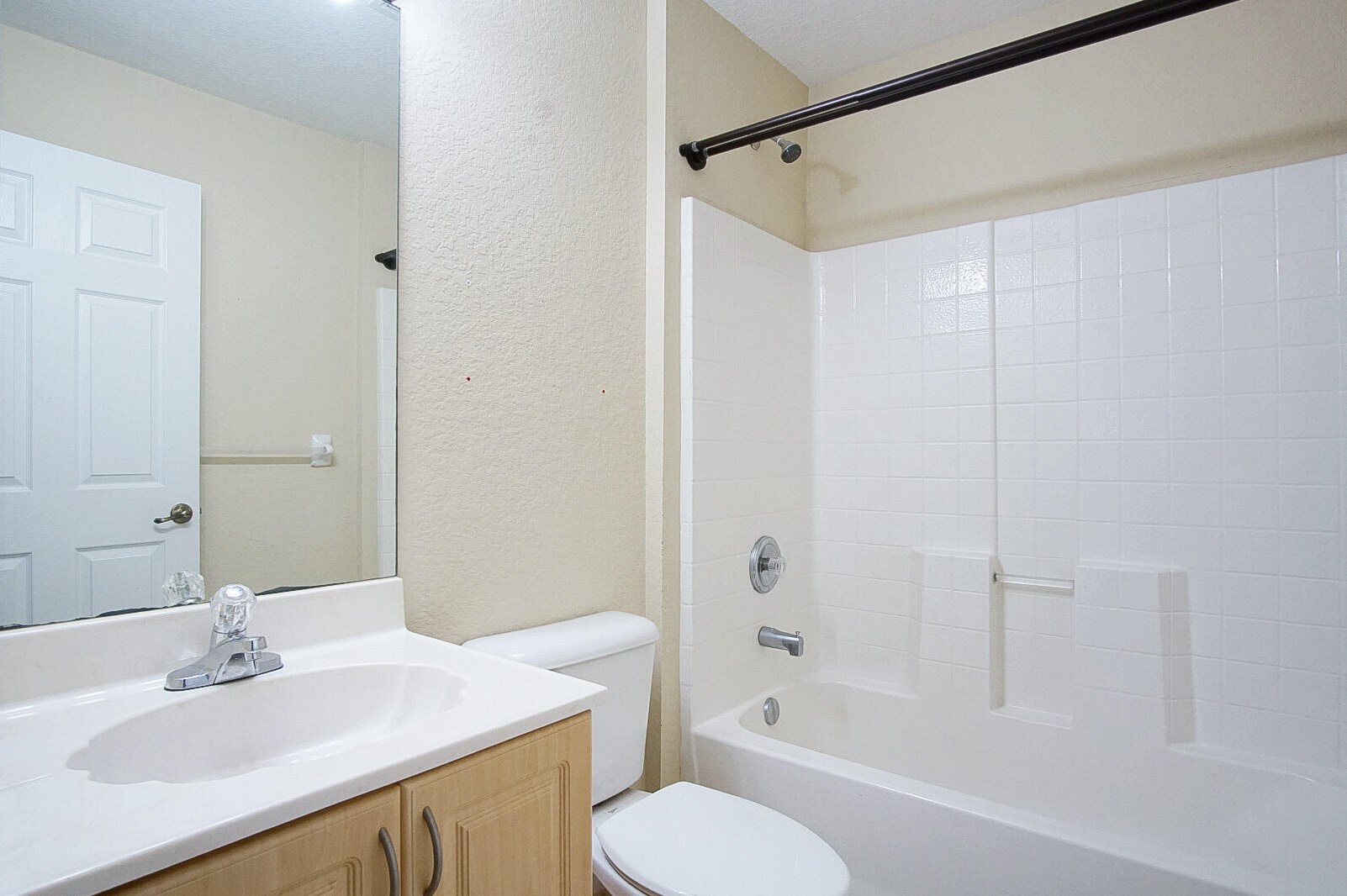 938 Mccracken Ave, Fort Pierce FL 34953-3936 exterior