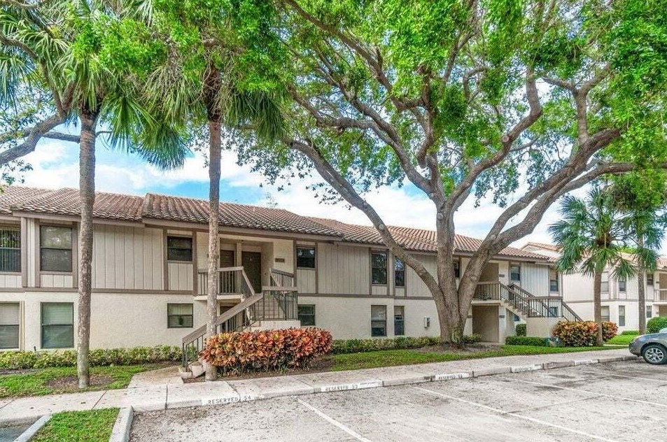 3149 Millwood Ter, Boca Raton FL  33431-6530 exterior