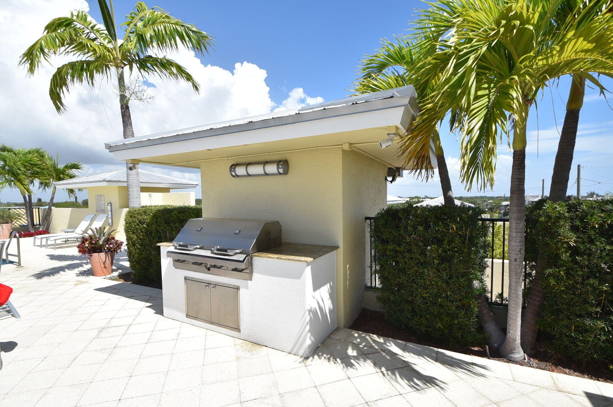 235 1st St, Delray Beach FL  33444-3783 exterior