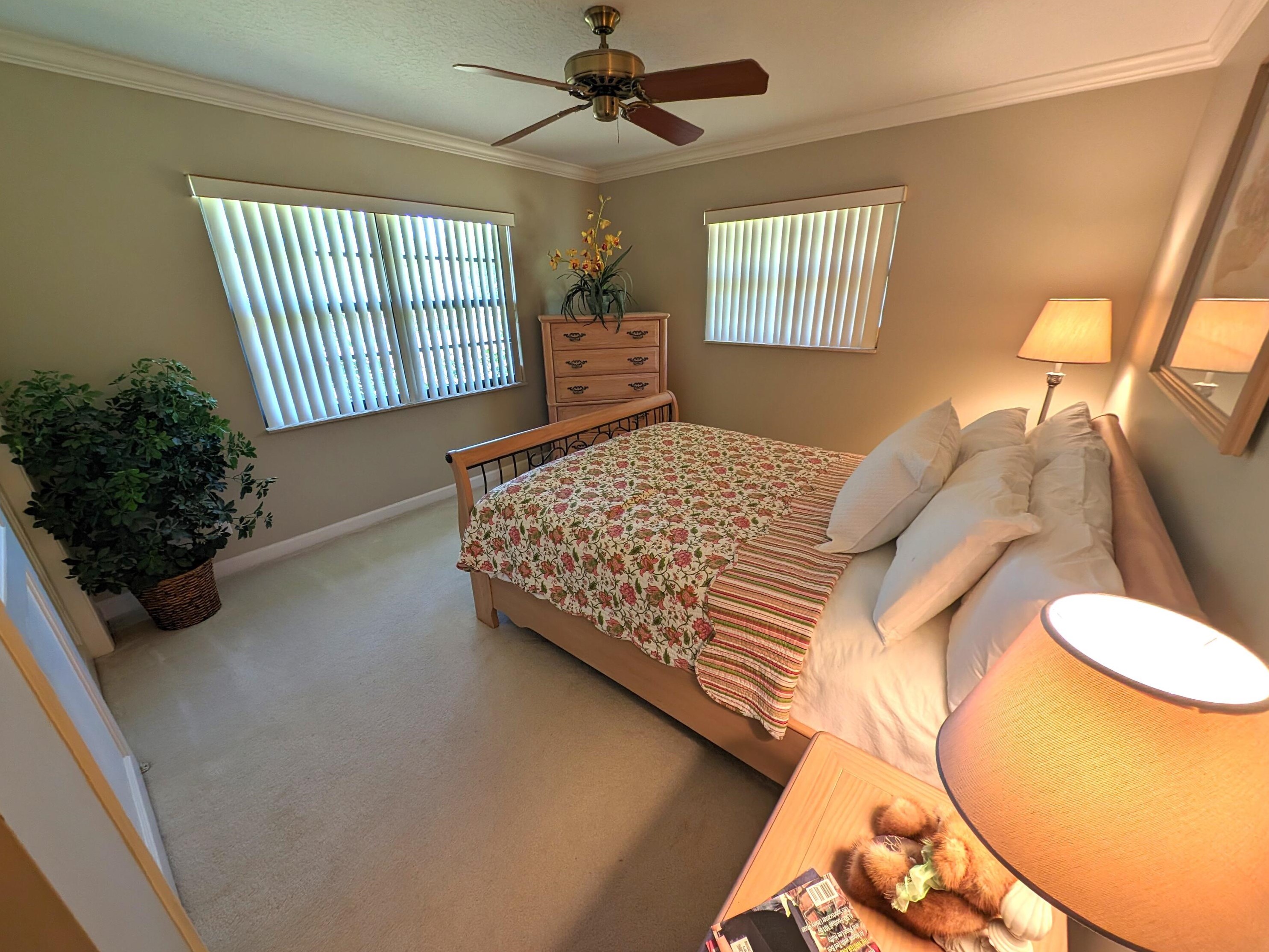 13598 158 St, Jupiter FL 33478-6666 exterior