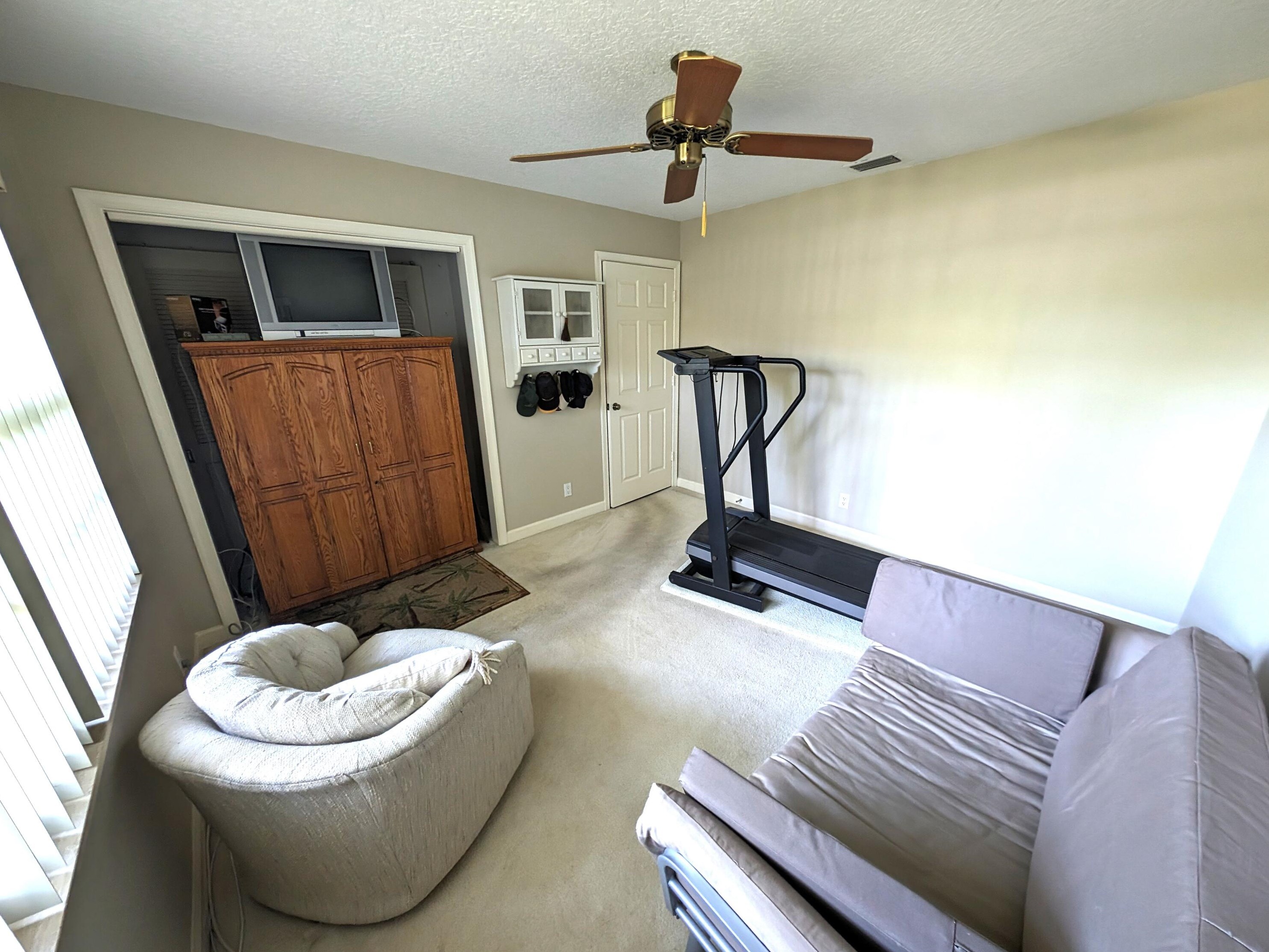 13598 158 St, Jupiter FL 33478-6666 exterior