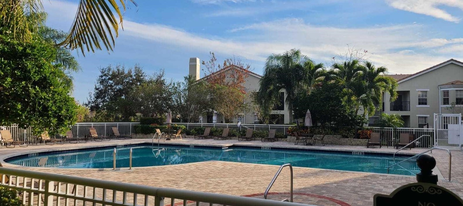 146 Peacock Blvd, Fort Pierce FL  34986-4512 exterior