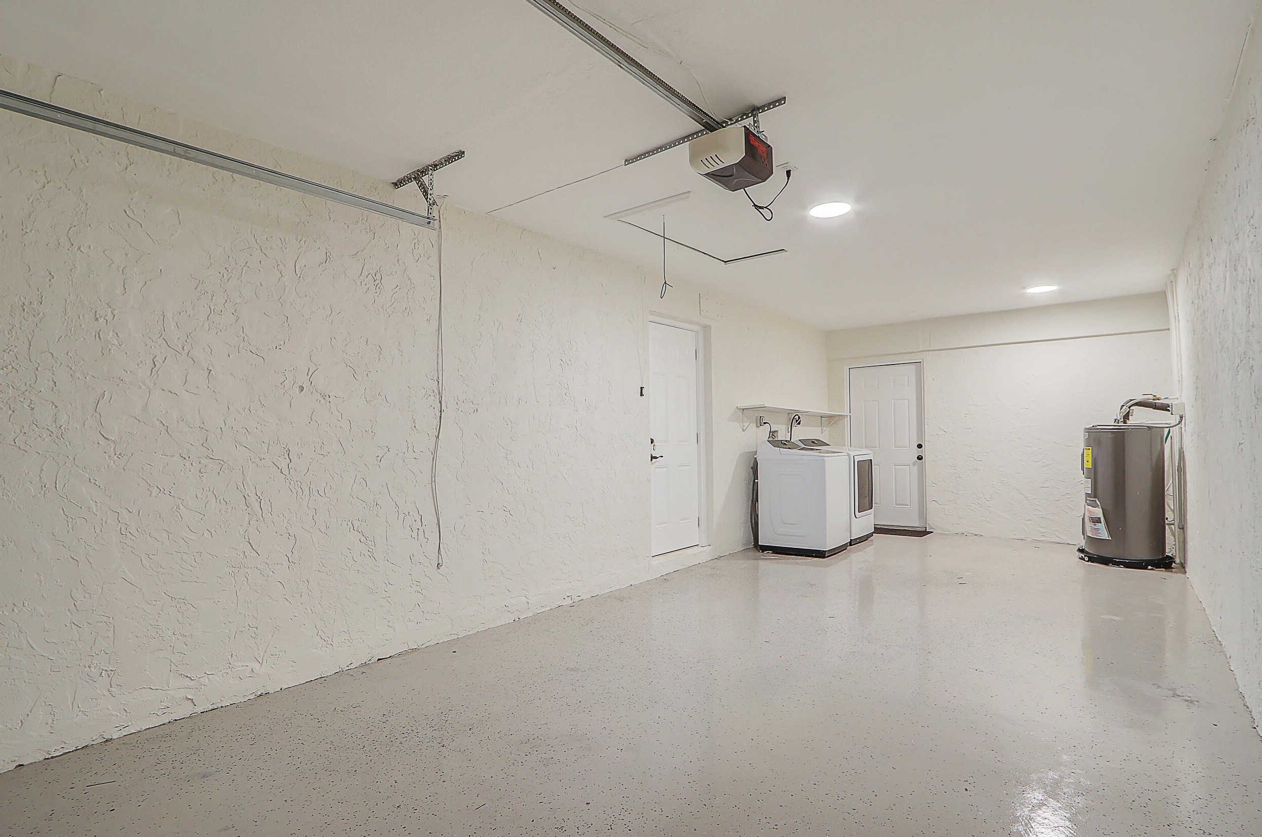 1054 12th Ter, Stuart FL  34994-9604 exterior