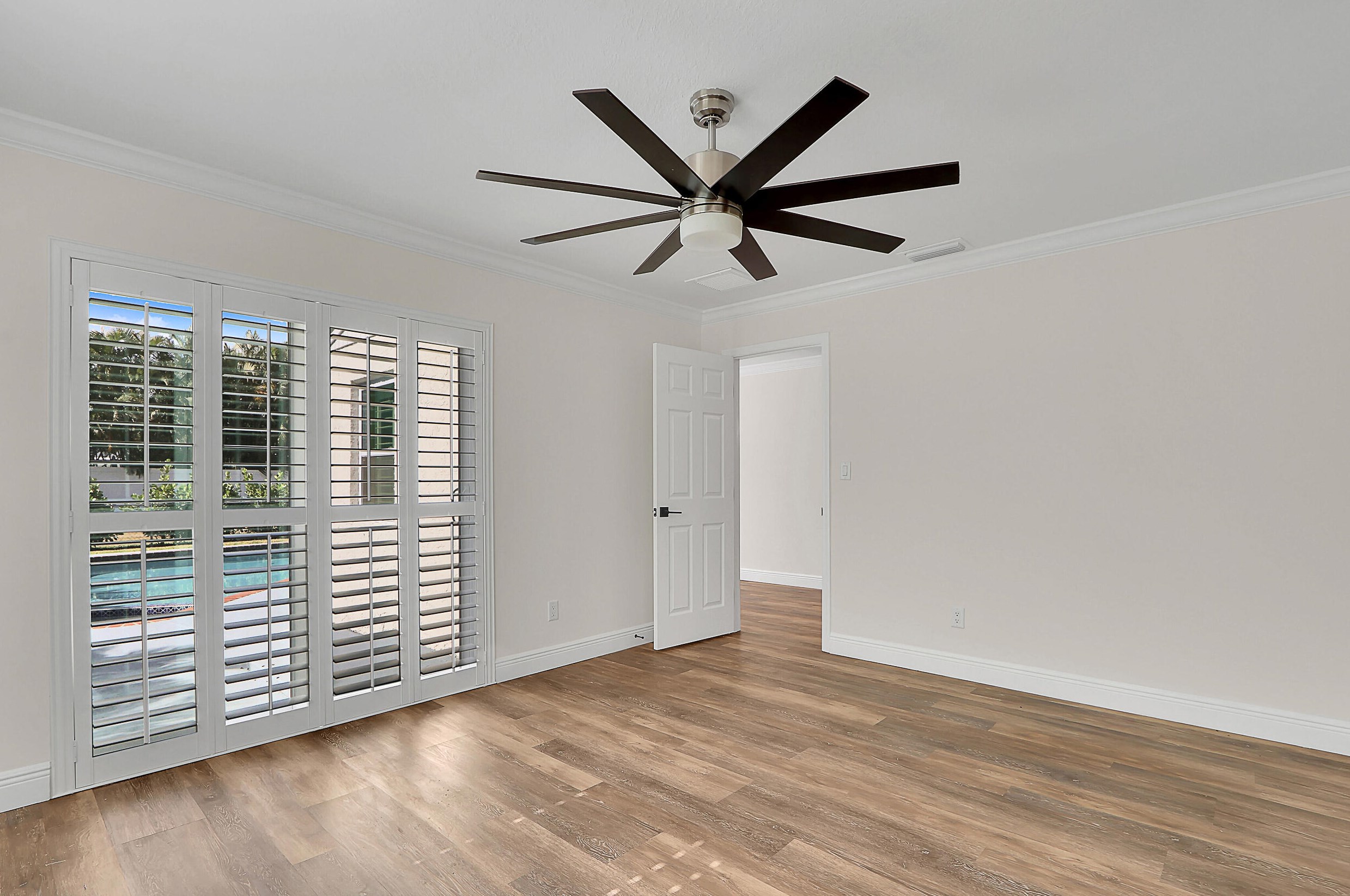 1054 12th Ter, Stuart FL  34994-9604 exterior