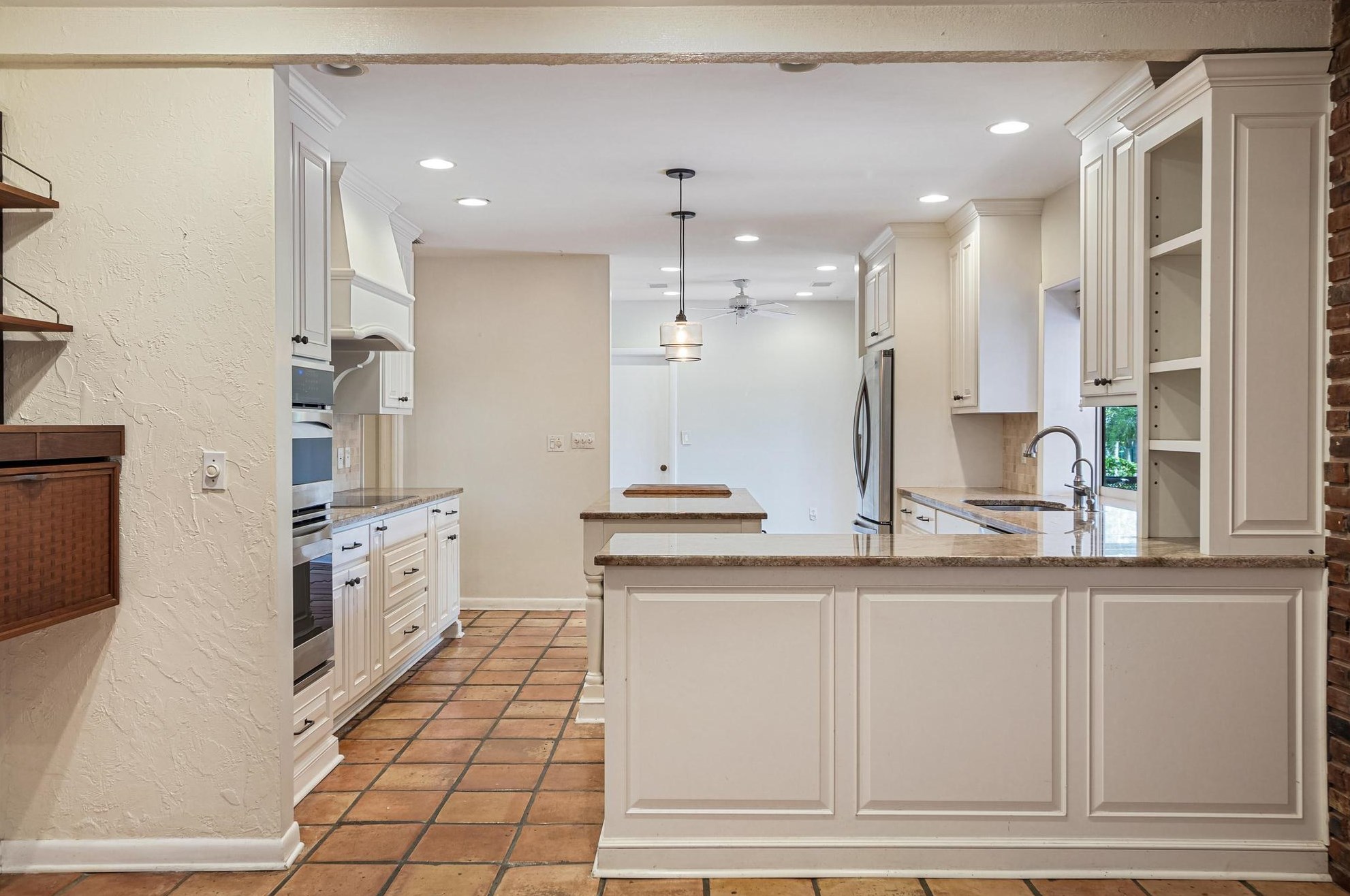 15405 77 Ct, Miami FL 33157-2340 exterior