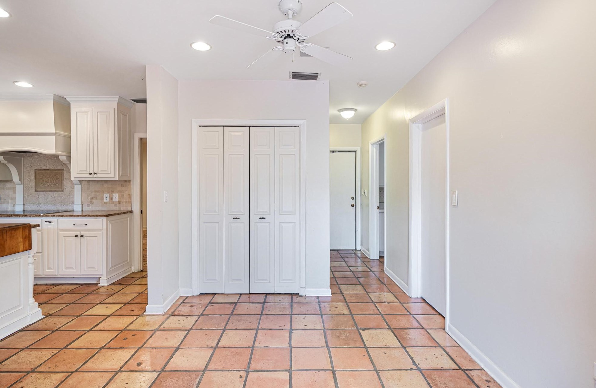 15405 77 Ct, Miami FL 33157-2340 exterior