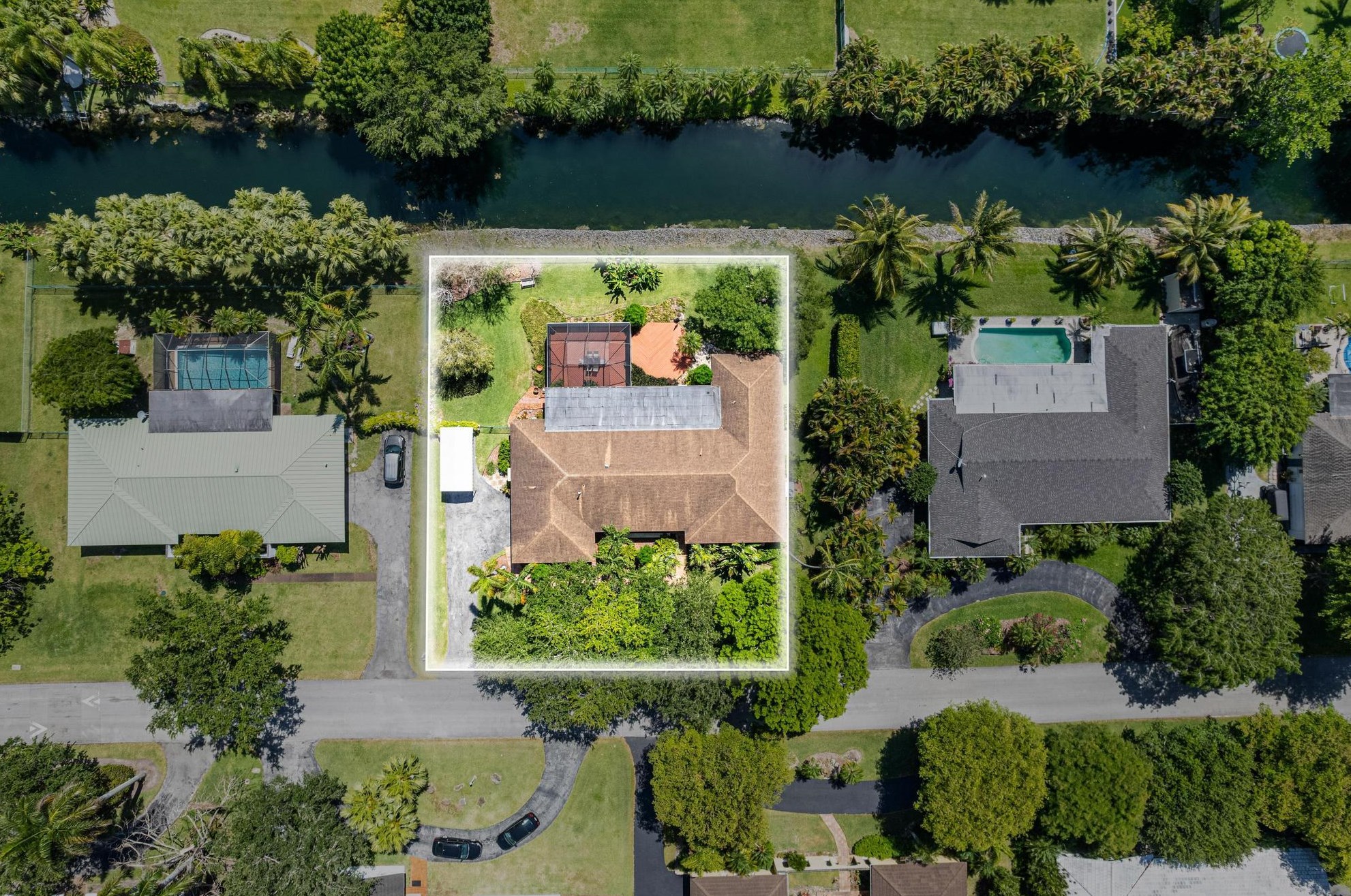 15405 77 Ct, Miami FL 33157-2340 exterior