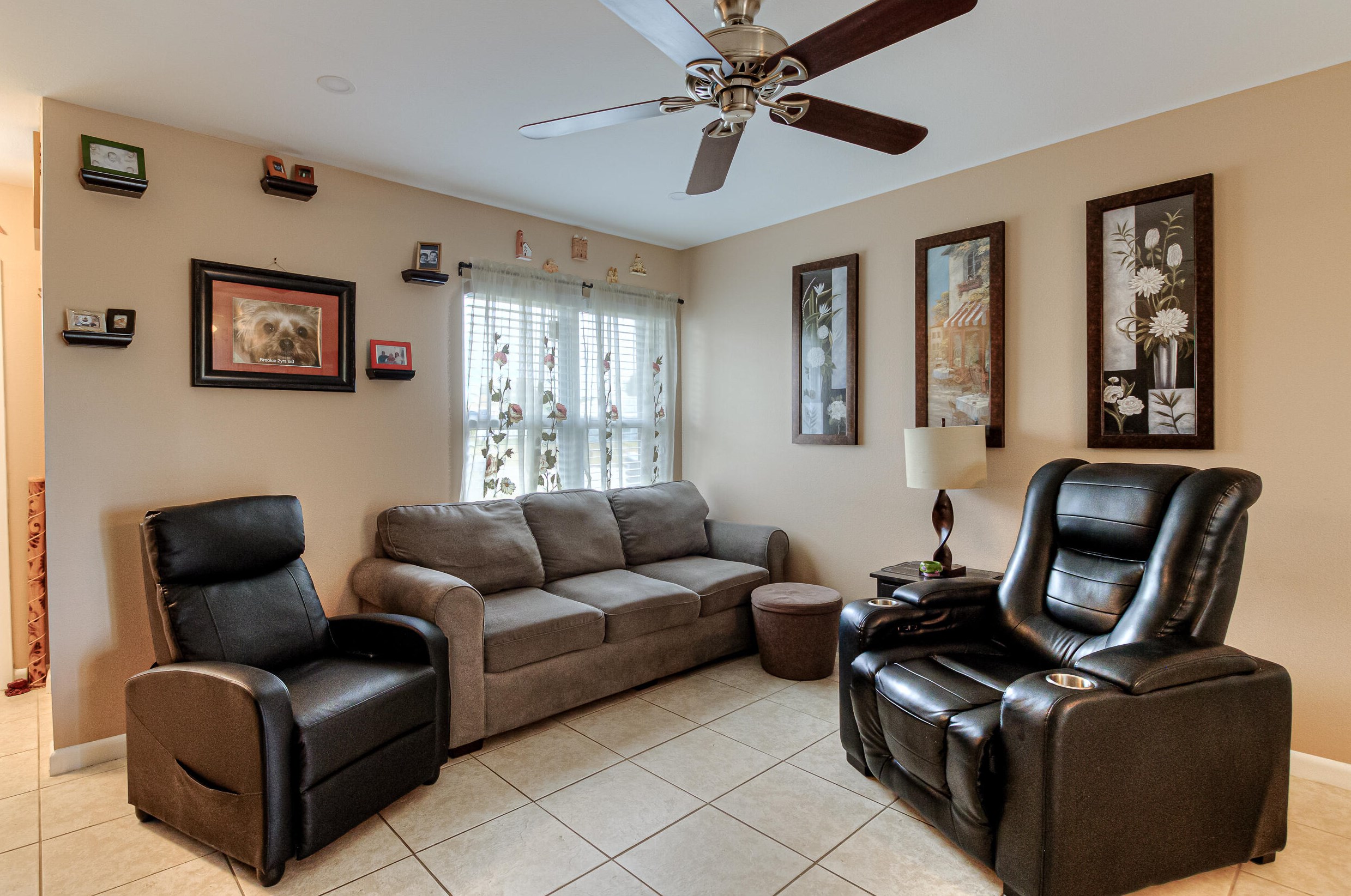 702 Bridgeport Dr, Fort Pierce FL 34953-6324 exterior