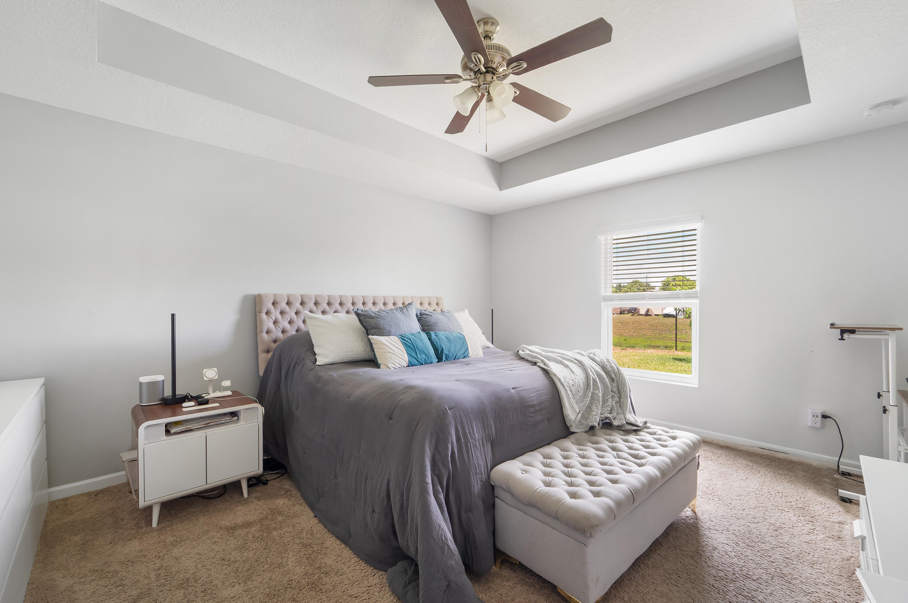 395 Whitmore Dr, Fort Pierce FL 34984-4529 exterior