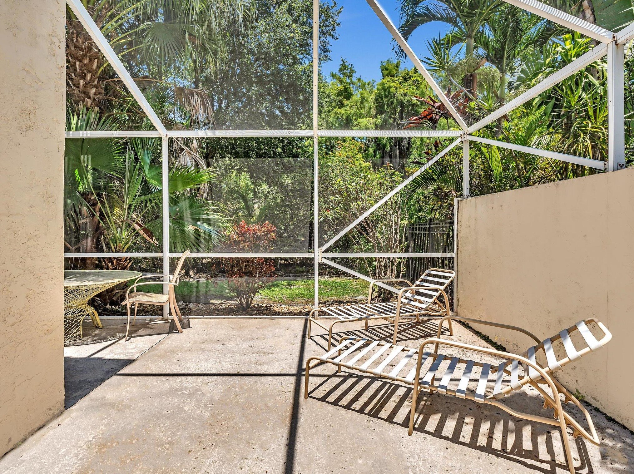 7571 Kingsley Ct, Lake Worth FL  33467-7326 exterior