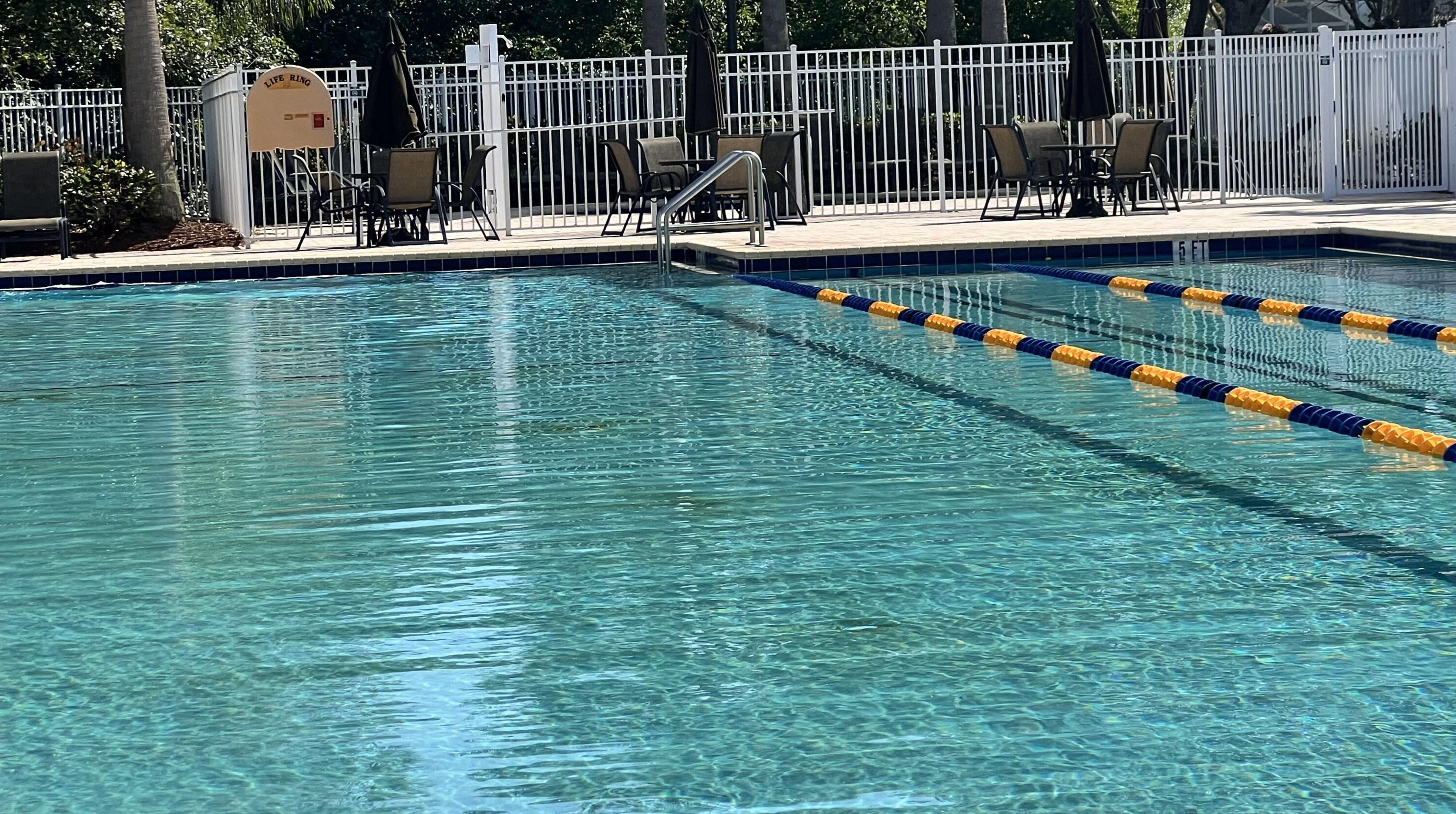 7571 Kingsley Ct, Lake Worth FL  33467-7326 exterior