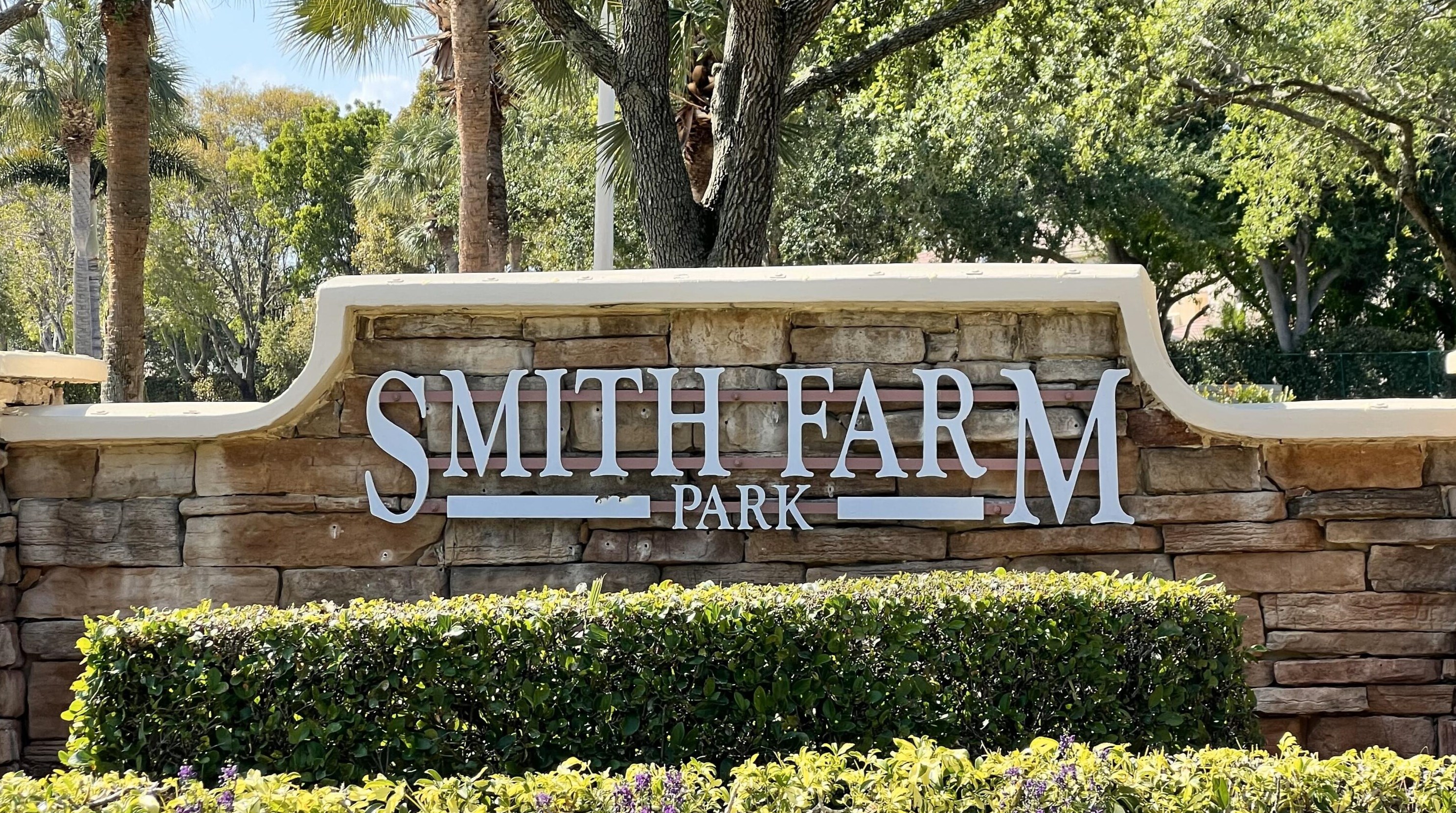7571 Kingsley Ct, Lake Worth FL  33467-7326 exterior