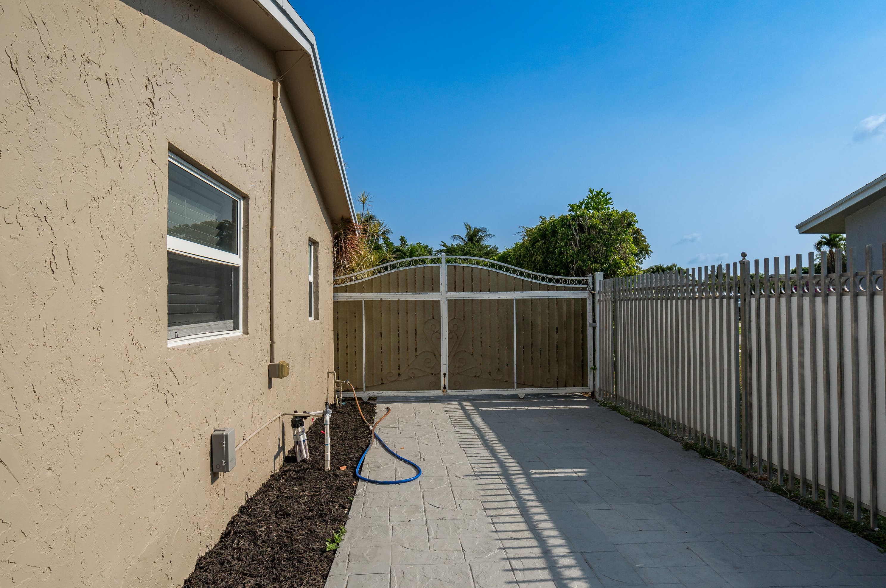 1798 9 St, Boca Raton FL 33486-6407 exterior