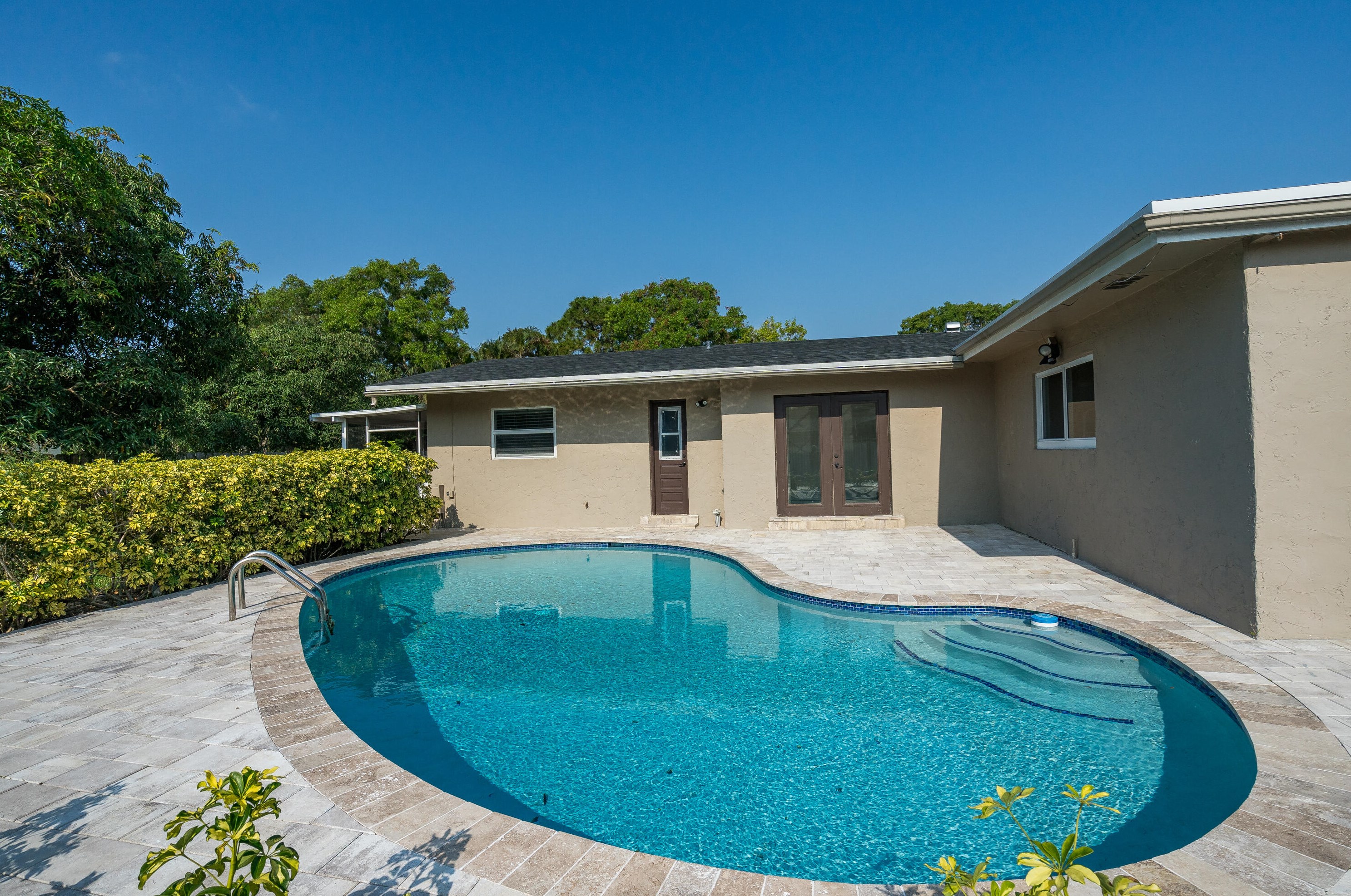 1798 9 St, Boca Raton FL 33486-6407 exterior