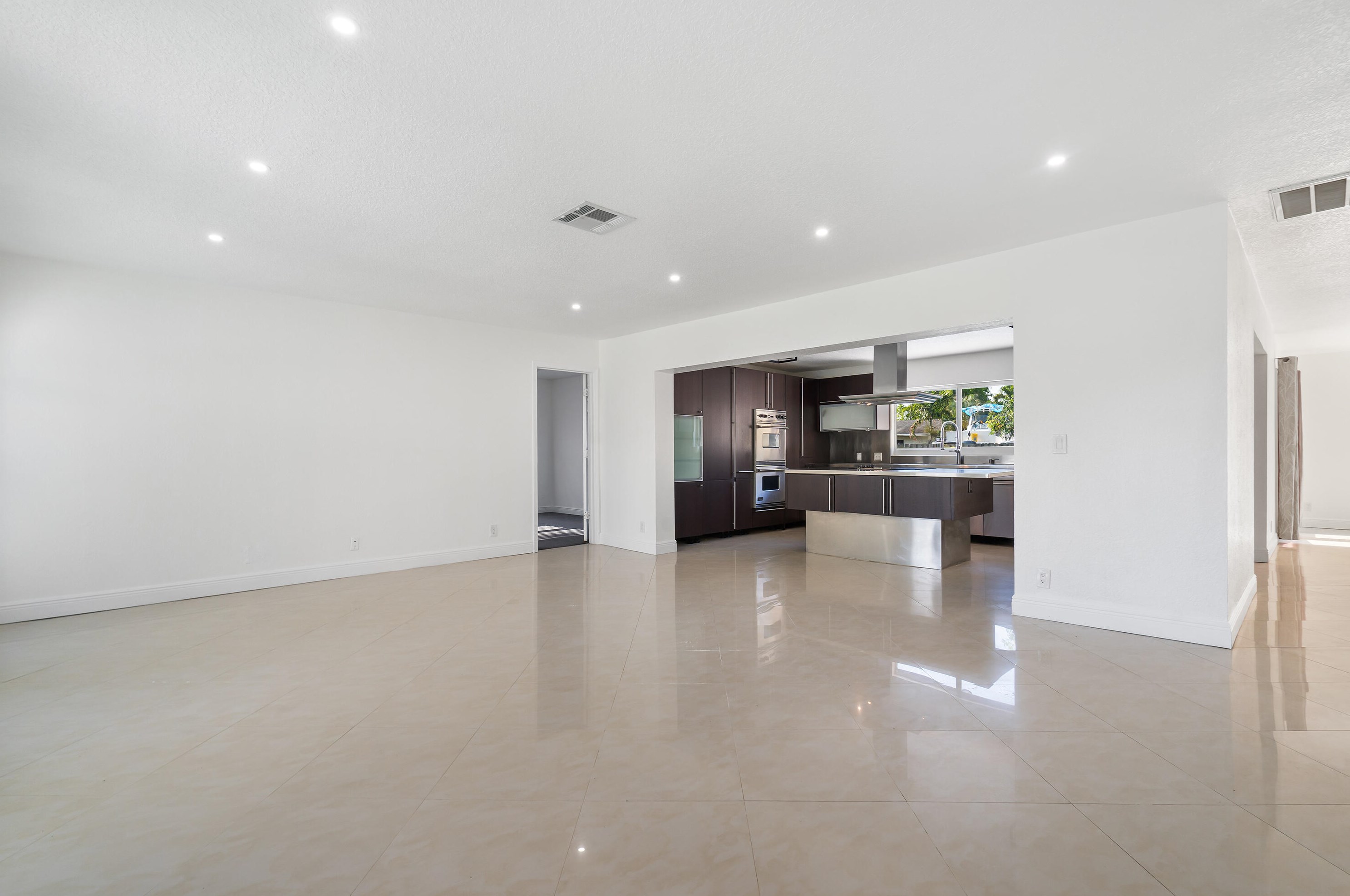 1798 9 St, Boca Raton FL 33486-6407 exterior