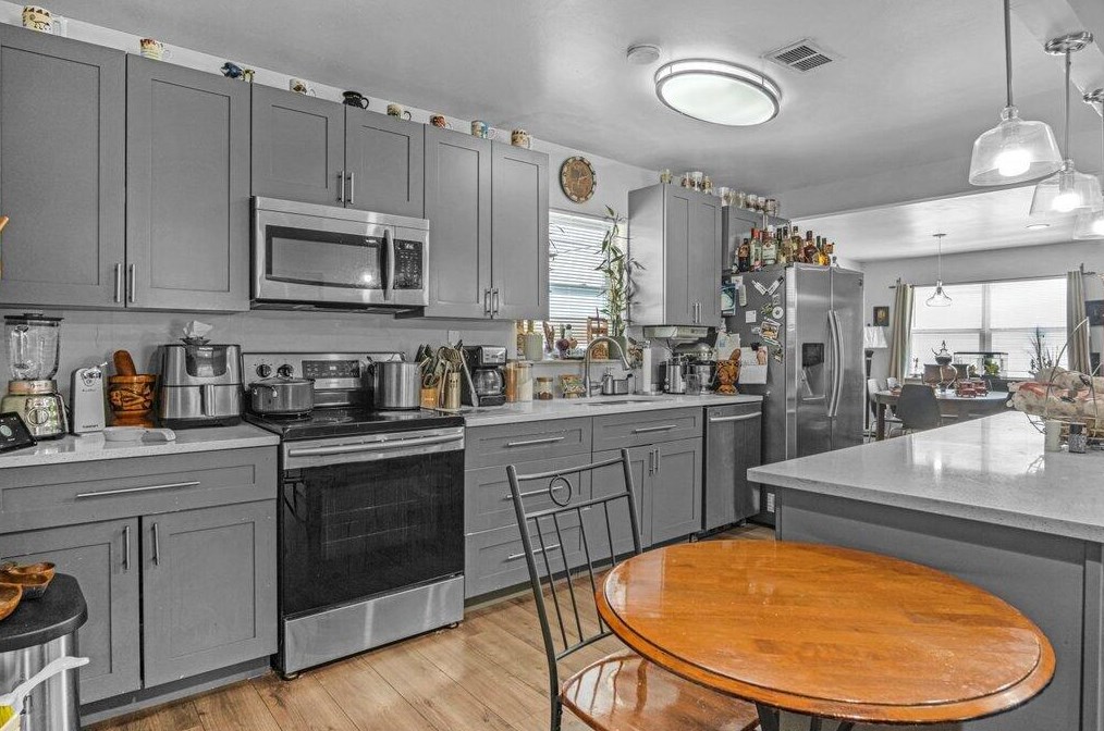 6328 Summer Sky Ln, Lake Worth FL  33463-3815 exterior
