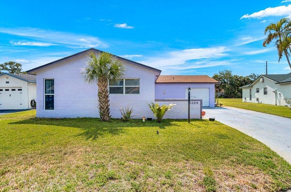 6328 Summer Sky Ln, Lake Worth FL  33463-3815 exterior