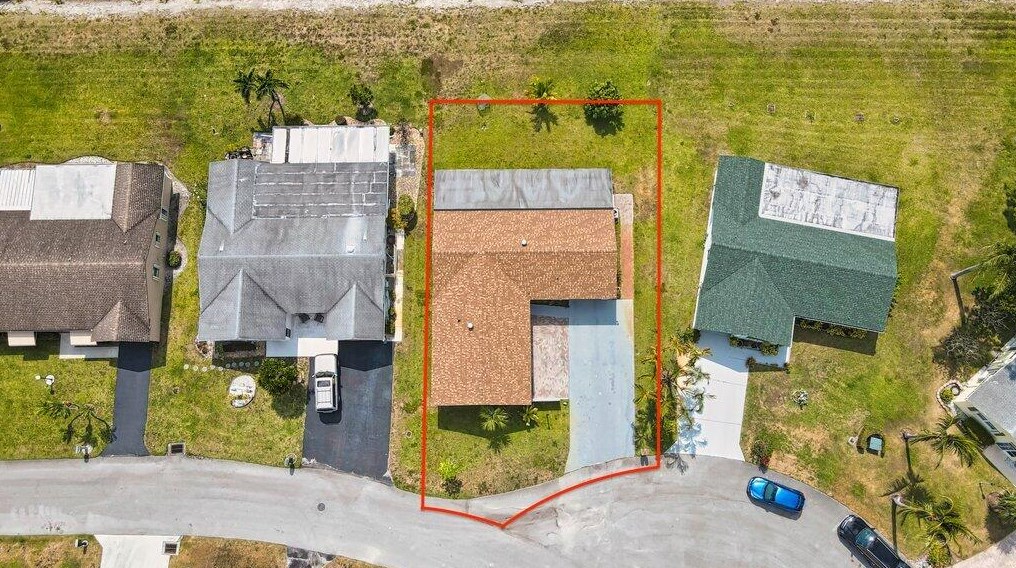 6328 Summer Sky Ln, Lake Worth FL  33463-3815 exterior