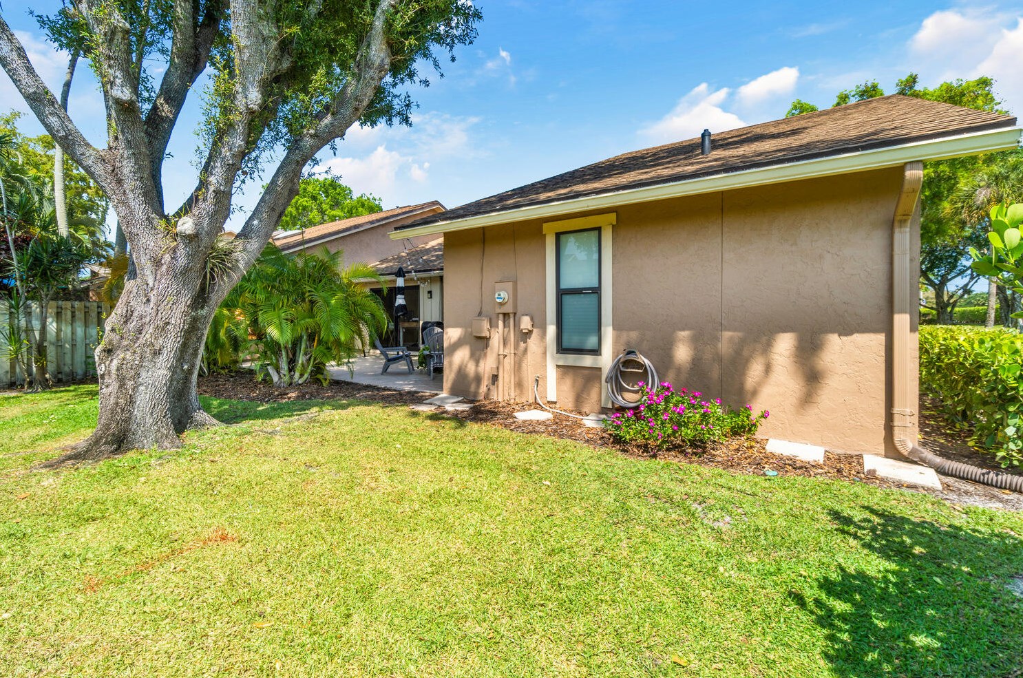 11838 Donlin Dr, West Palm Beach FL  33414-6238 exterior